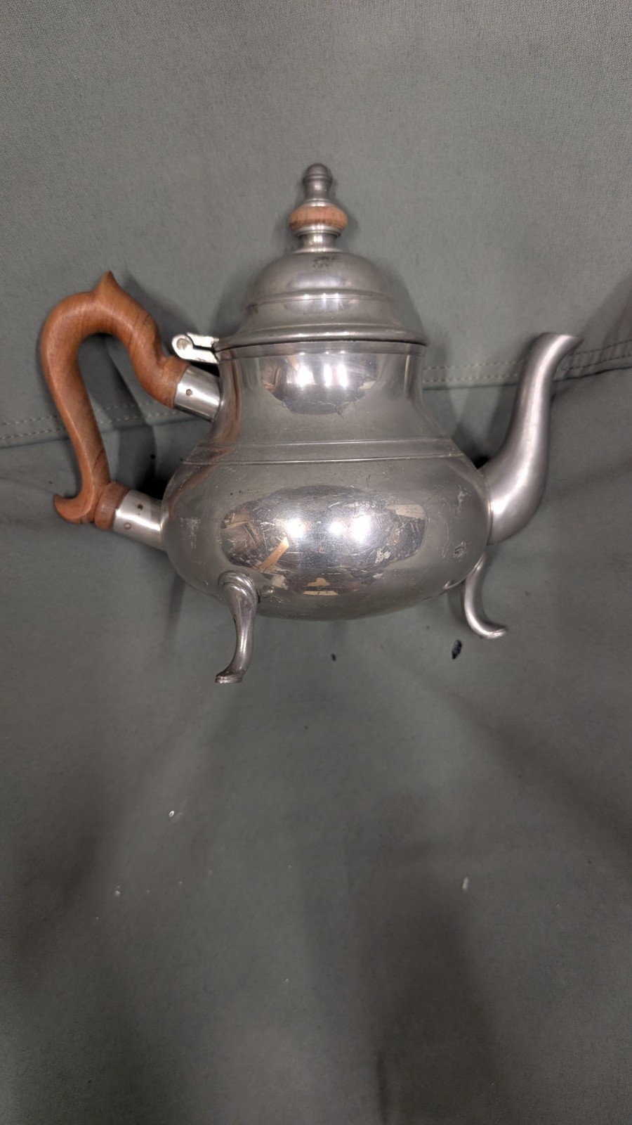 Vintage Colonial Williamsburg Restoration Stieff Pewter Footed Teapot With...