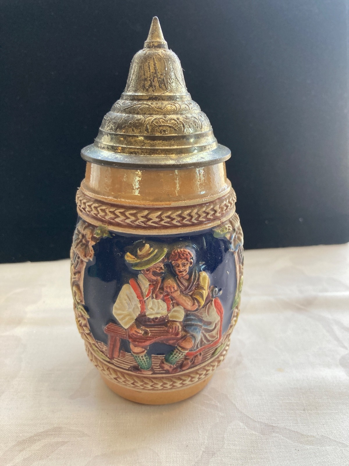 Vtg German Beer Stein Ceramic with Pewter Lid 6.5”H 3D Scene Made in Germany