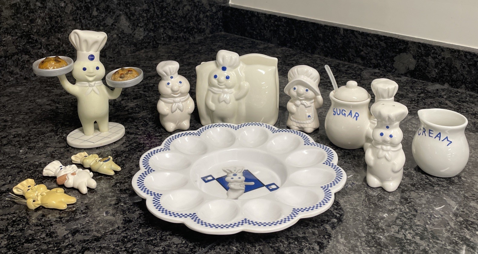 VTG Pillsbury Dough Boy Kitchen Decor Set 1988-2002 