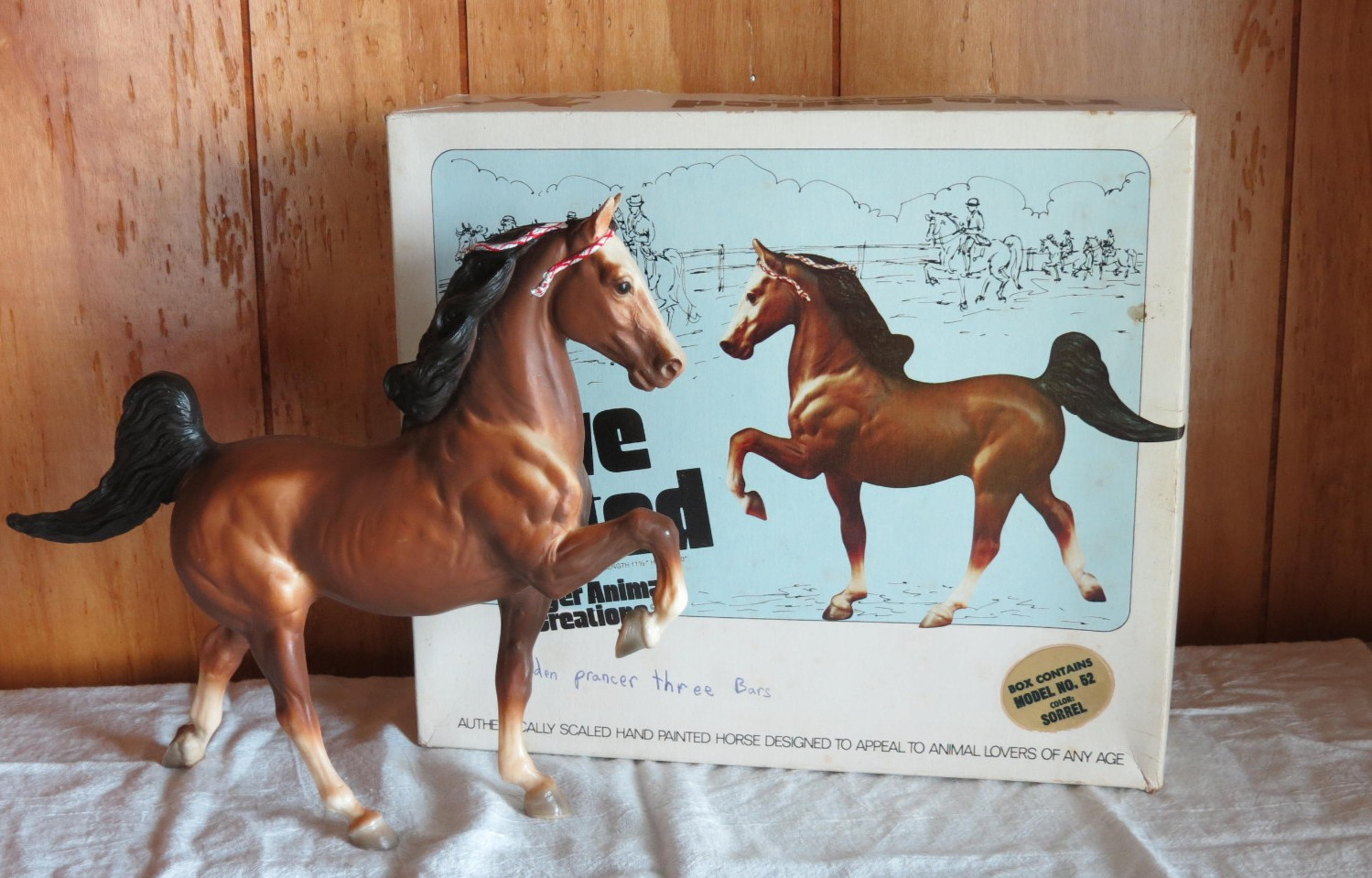 Vintage Breyer 52 sorrel Five Gaited horse white cardboard box gold foil sticker