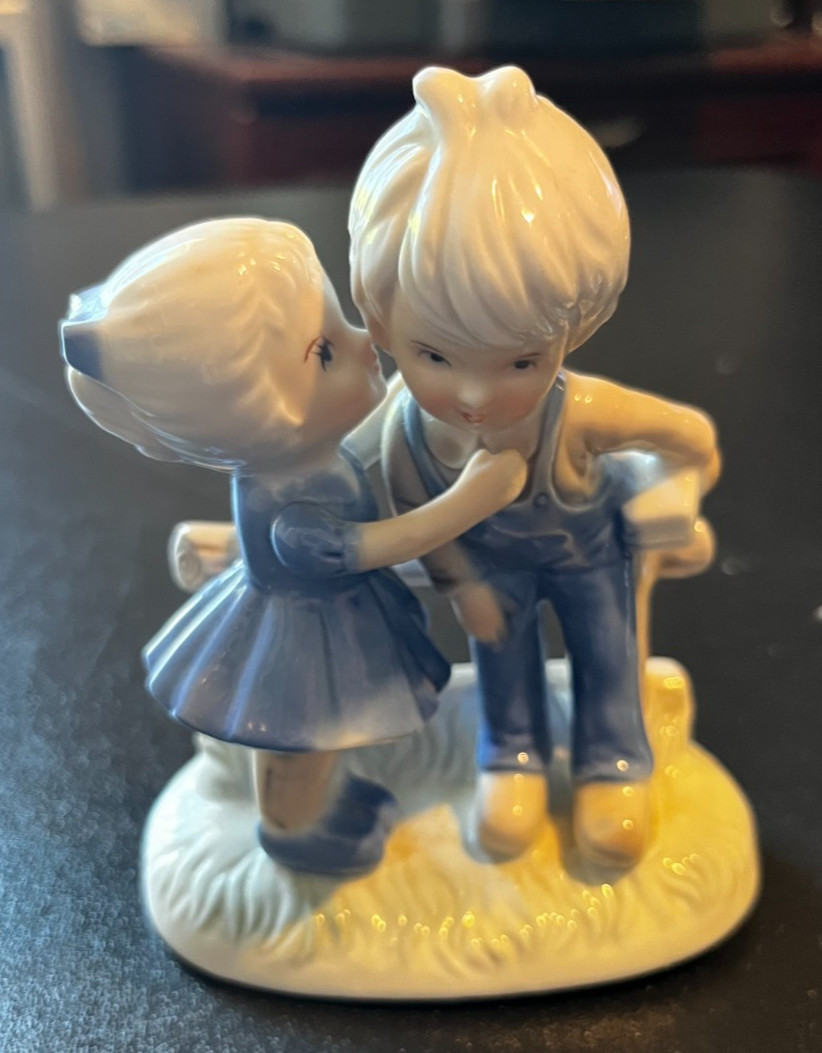 Vintage Porcelain Figurine, Girl kissing Boy, Made in Korea