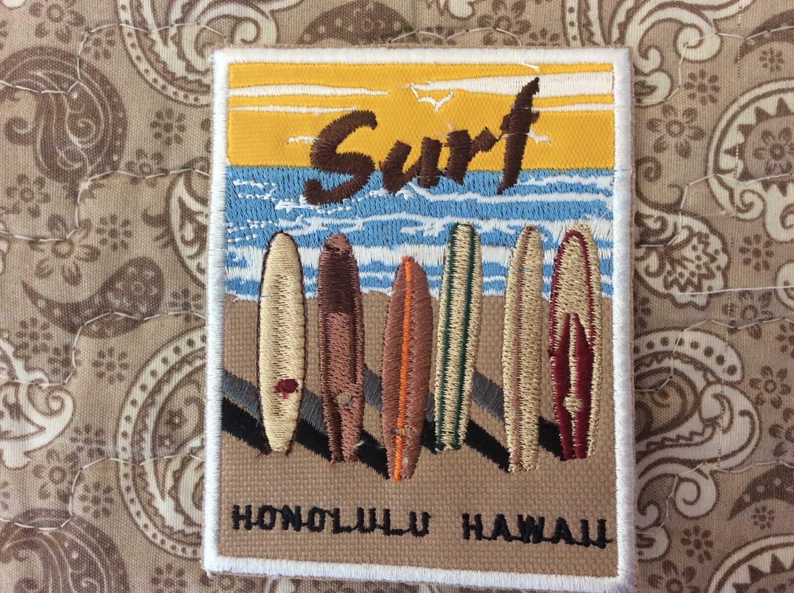 Patch Honolulu Hawaii Surf Waikiki Riding Pacific Ocean Wave Souvenir
