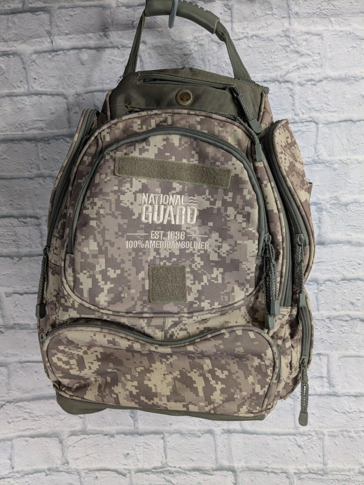 US ARMY National Guard Large Tactical Digital Camo Backpack S9