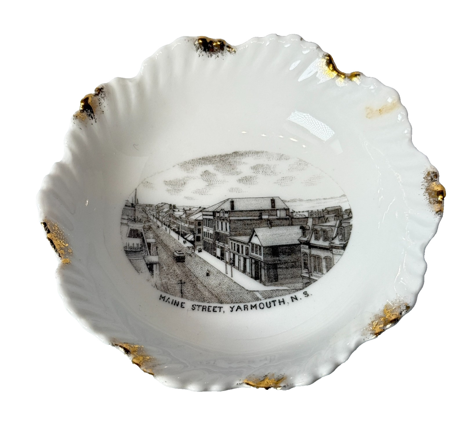 MAIN STREET YARMOUTH NOVA SCOTIA CANADA Souvenir ANTIQUE CHINA TRINKET DISH MAIN STREET YARMOUTH NOVA SCOTIA CANADA Souvenir ANTIQUE CHINA TRINKET DISH