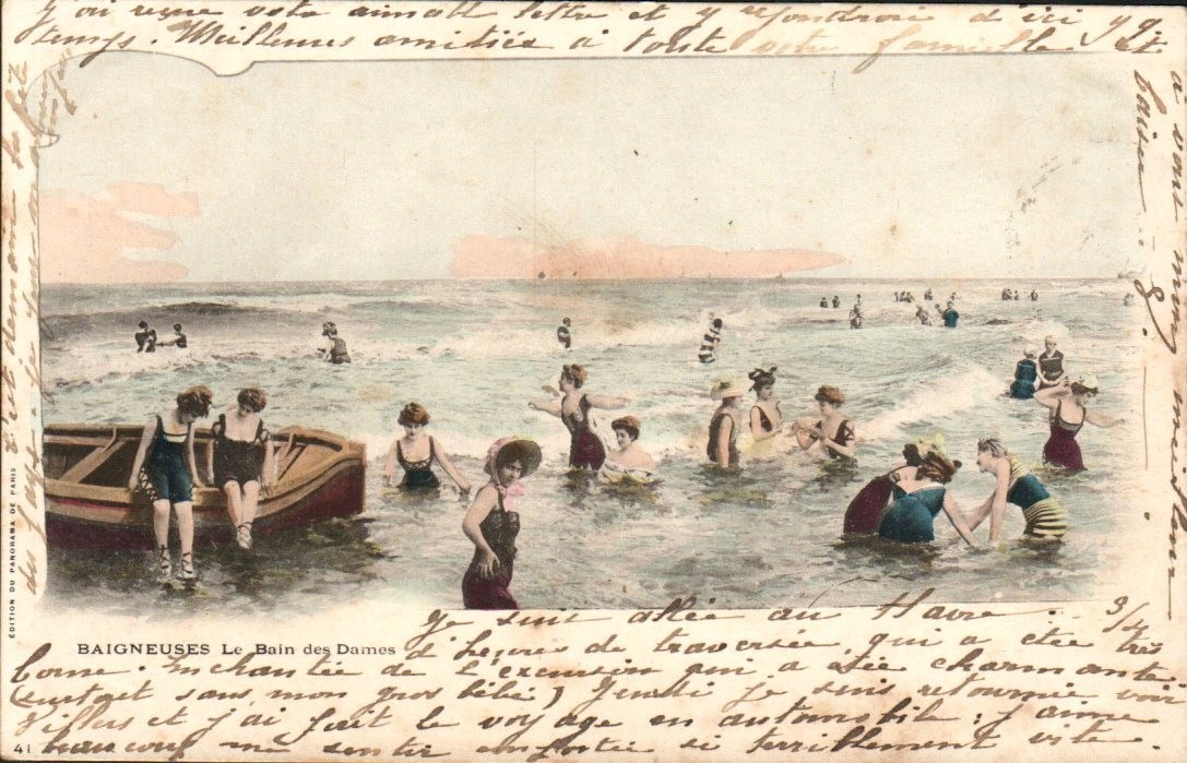 1900s - Ladies Bathing in the Sea - Vintage Postcard,  Undevided