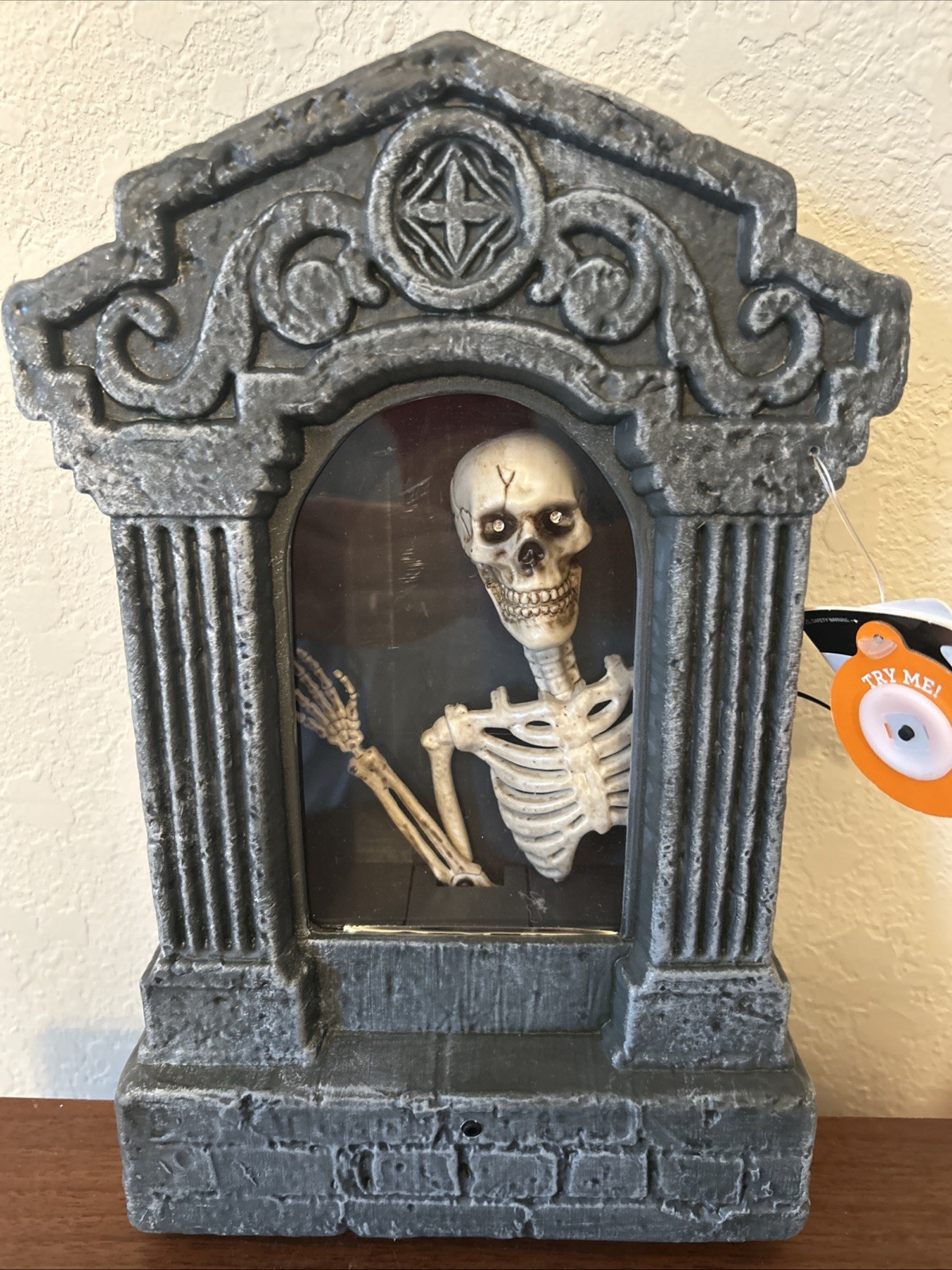 Gemmy Spooky Village Animated Grave Skeleton Tombstone Halloween Light Up New