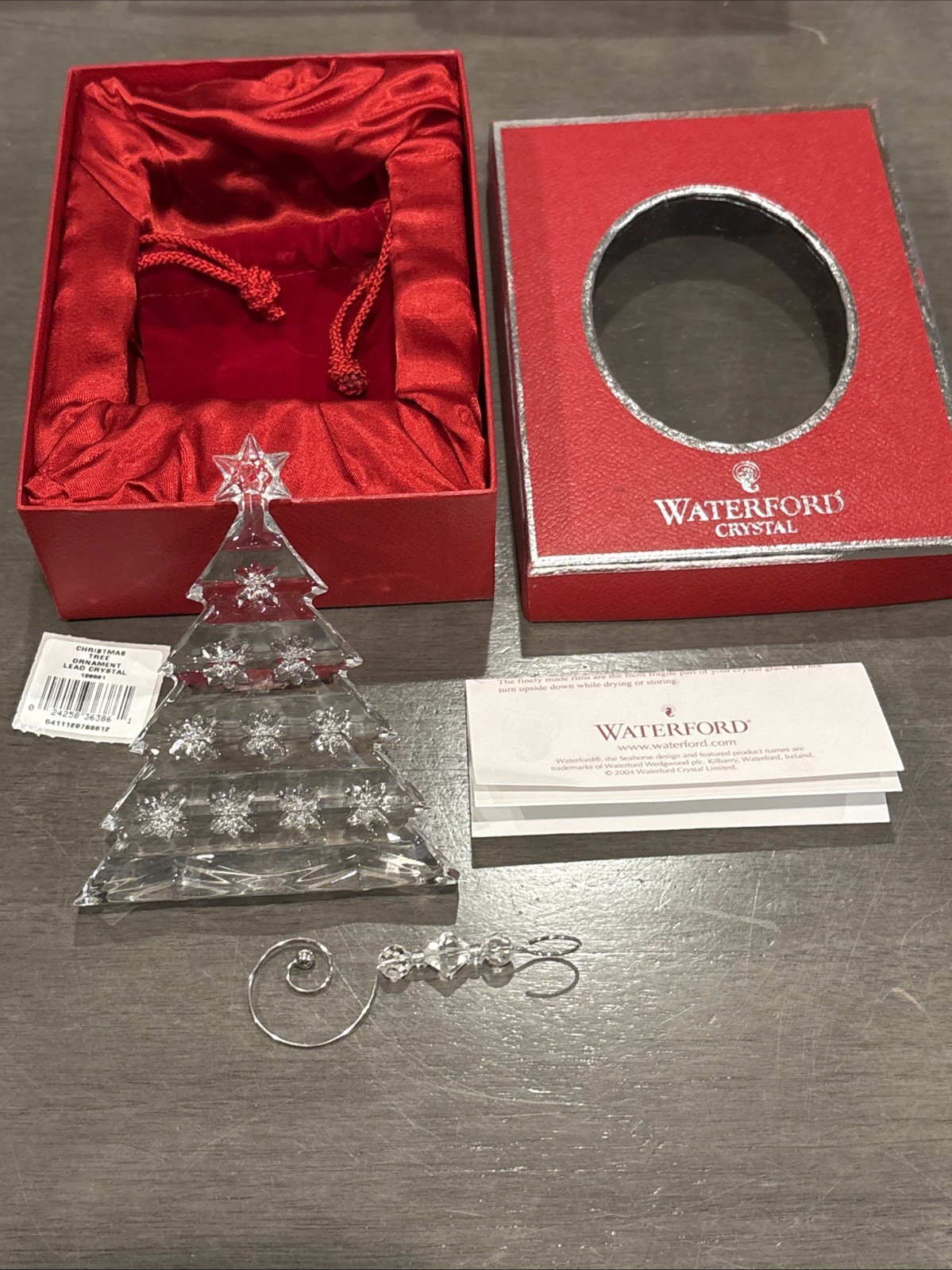 Waterford Holiday  Crystal Christmas Tree w/Etched Snowflakes Ornament  4.5\