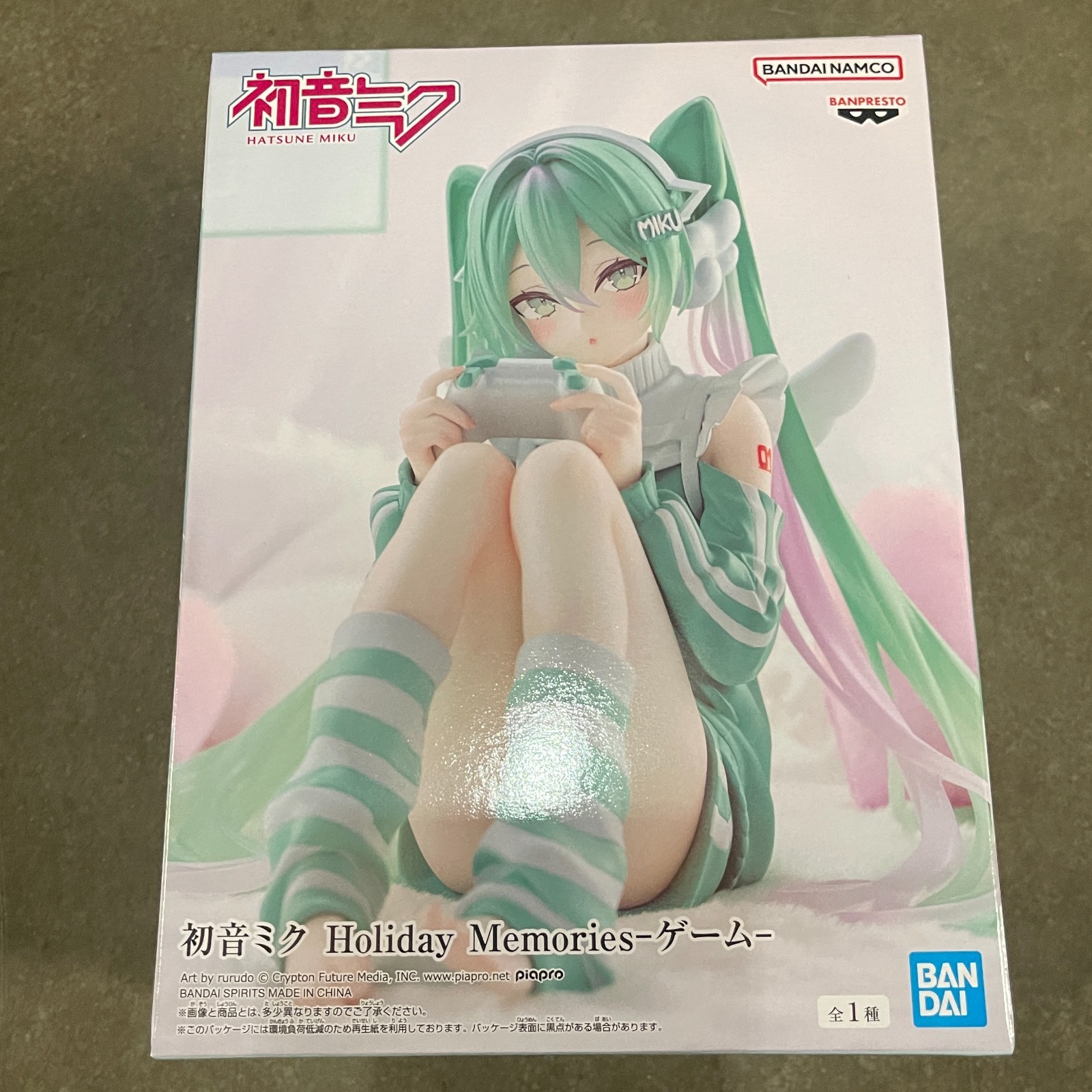 Banpresto Vocaloid Hatsune Miku Holiday Memories NEW Figure Miku Gaming BP71849