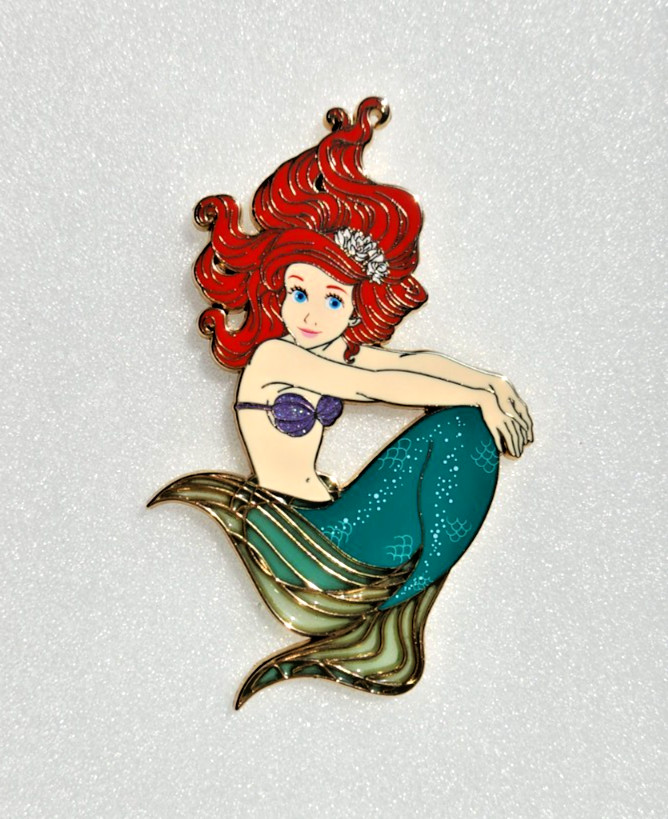 Ada_pintrader Disney Little Mermaid Ariel Stained Glass Limited Edition 50 Pin