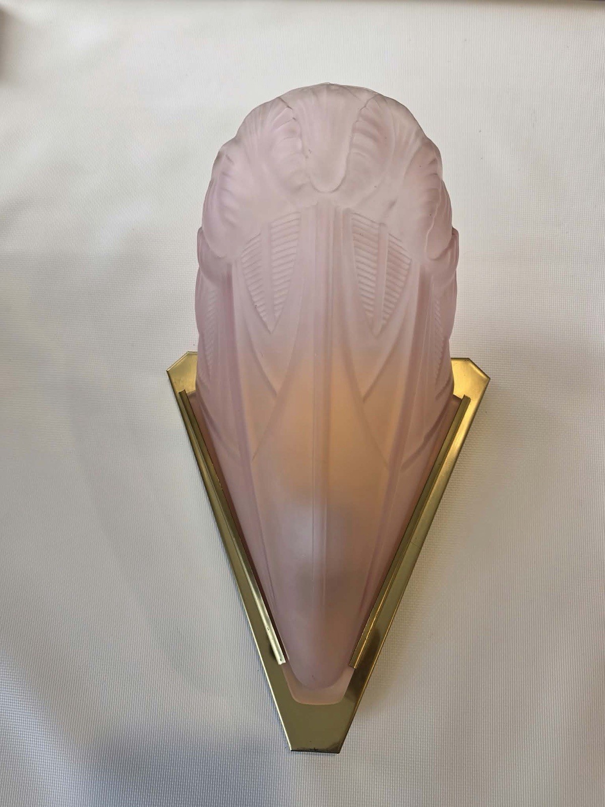 VTG Sconce Light French ART DECO Pressed Glass Frosted Mauve Pink Rare VTG Sconce Light French ART DECO Pressed Glass Frosted Mauve Pink Rare