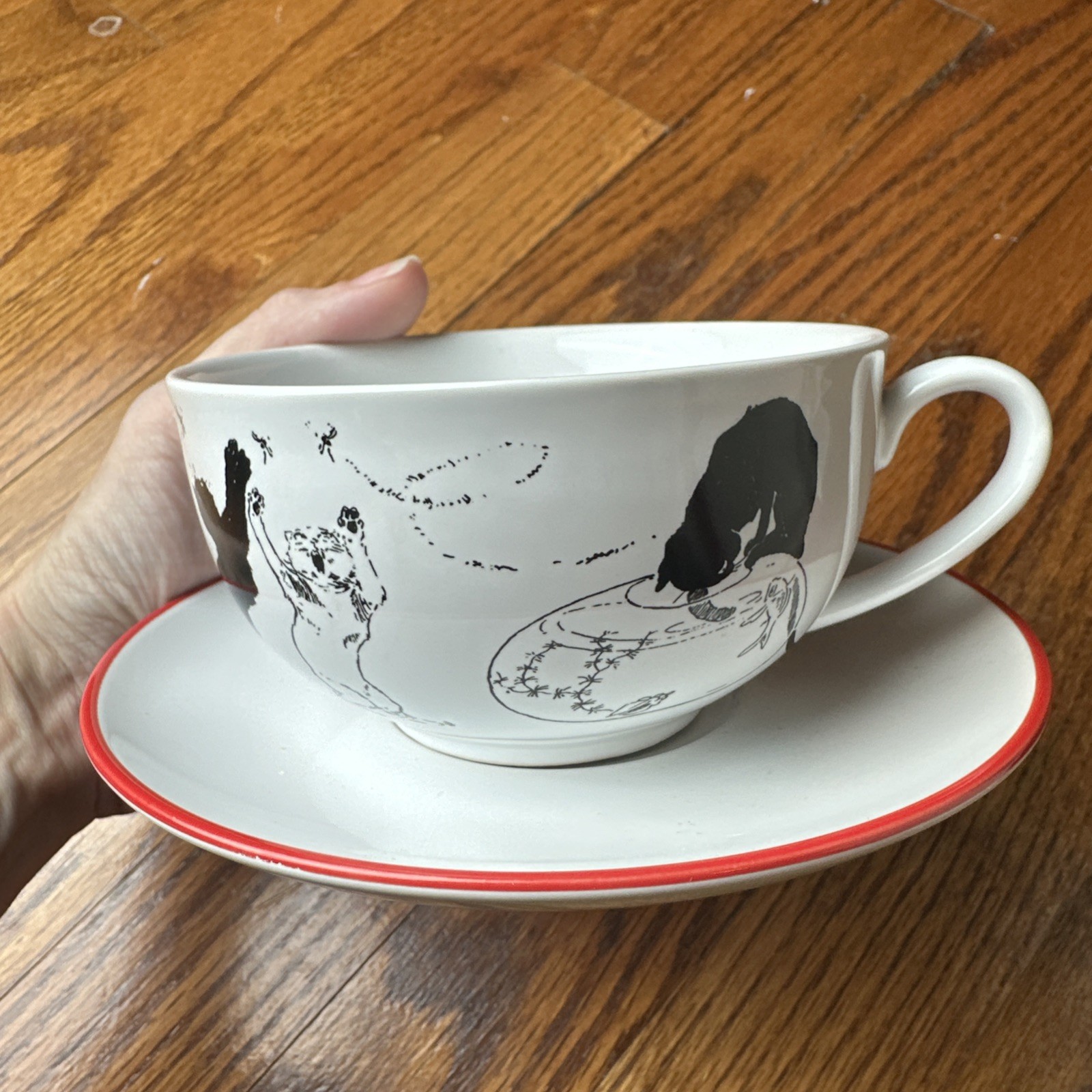 Vintage The Met Metropolitan Museum Art Cat Teacup Fishbowl