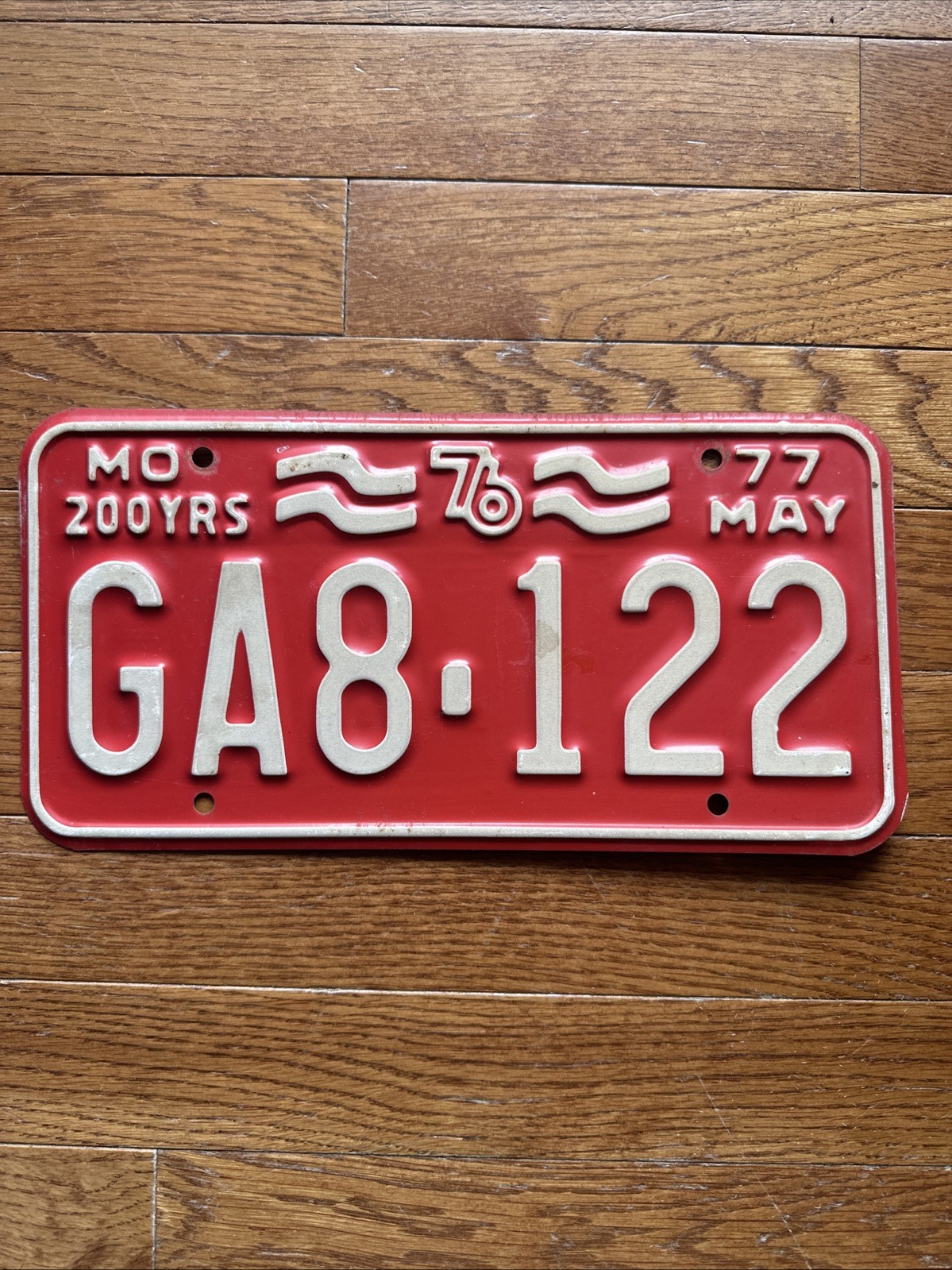 Vintage 200 Years Bicentennial 1976 Missouri License Plate Red 1977 May GA8 122
