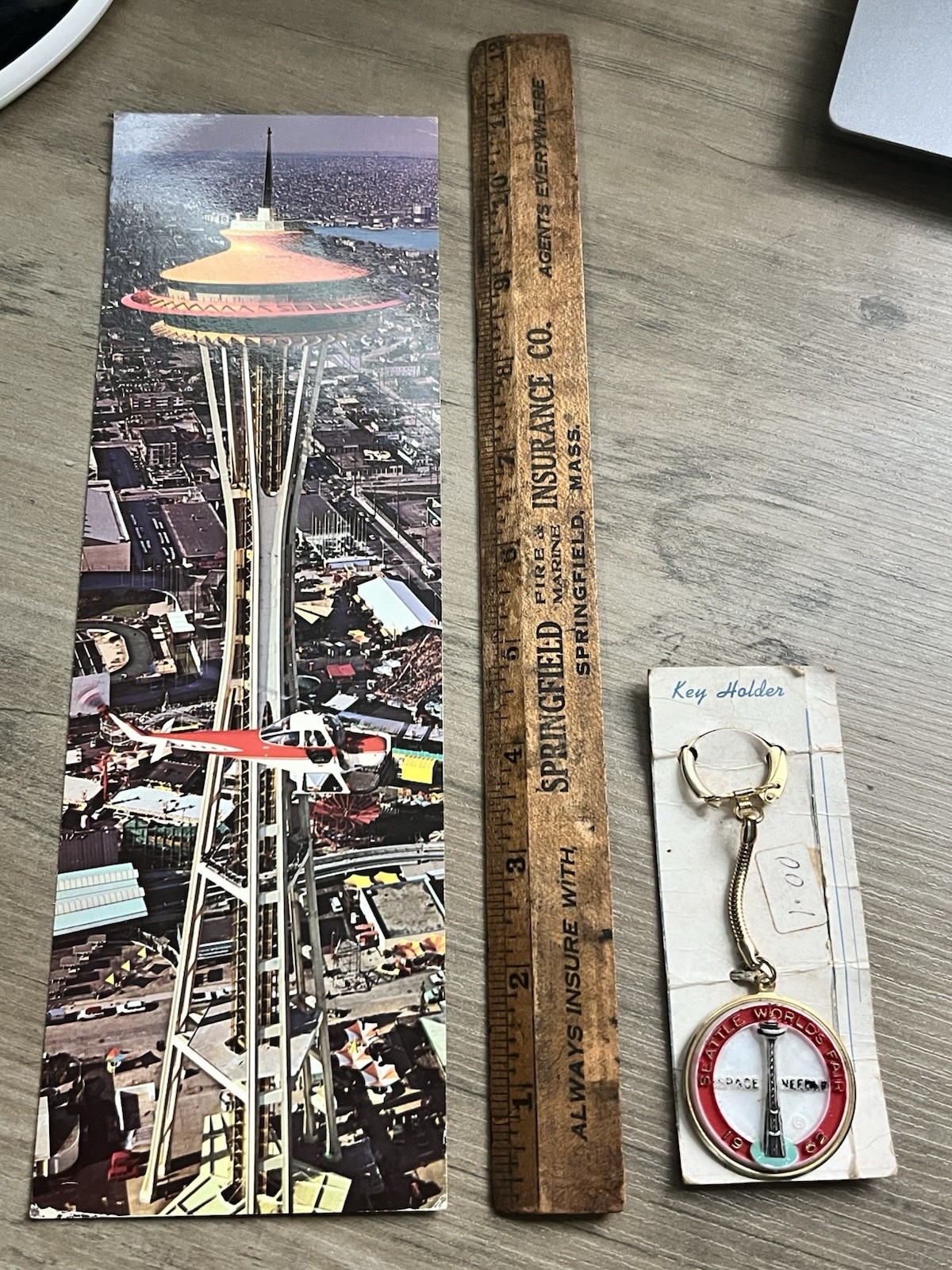 Vintage 1959 Seattle Space Needle New Keychain + Postcard Worlds Fair 1962 Lot
