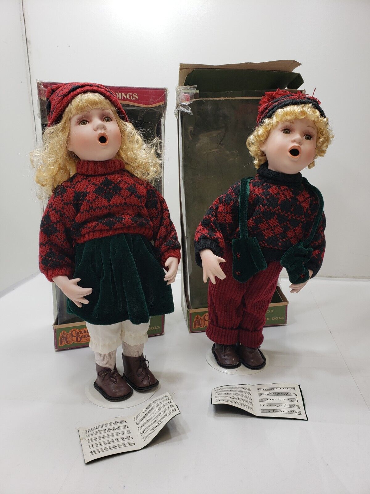Cracker Barrel Plaid Tidings Christmas Carolers Boy & Girl Set Vintage