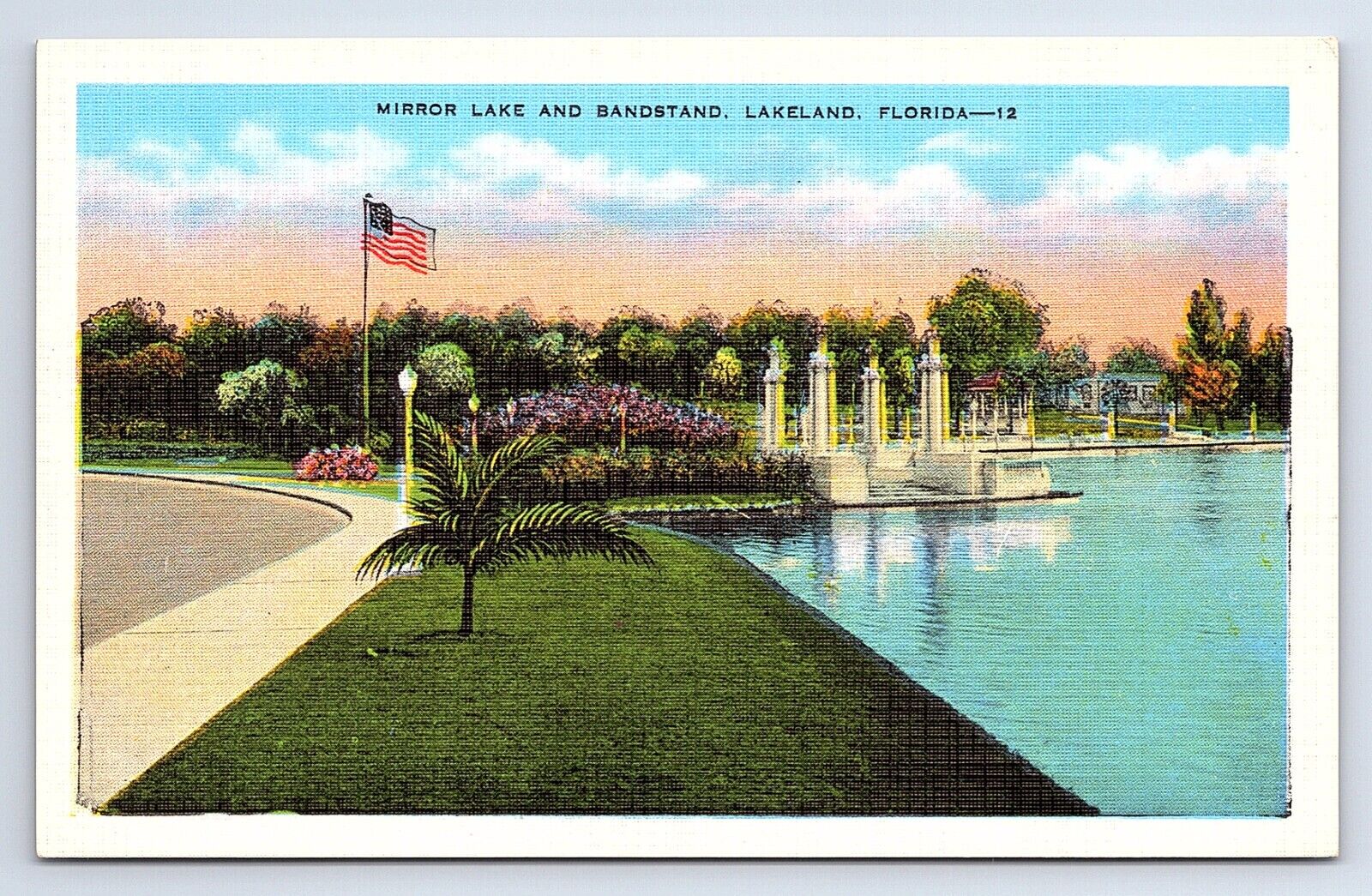 Postcard Mirror Lake and Bandstand Lakeland Florida FL