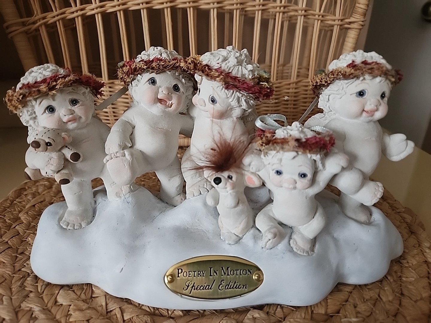Vintage 1994 Dreamsicles Poetry In Motion Special Edition DC113 Cherub Figurine