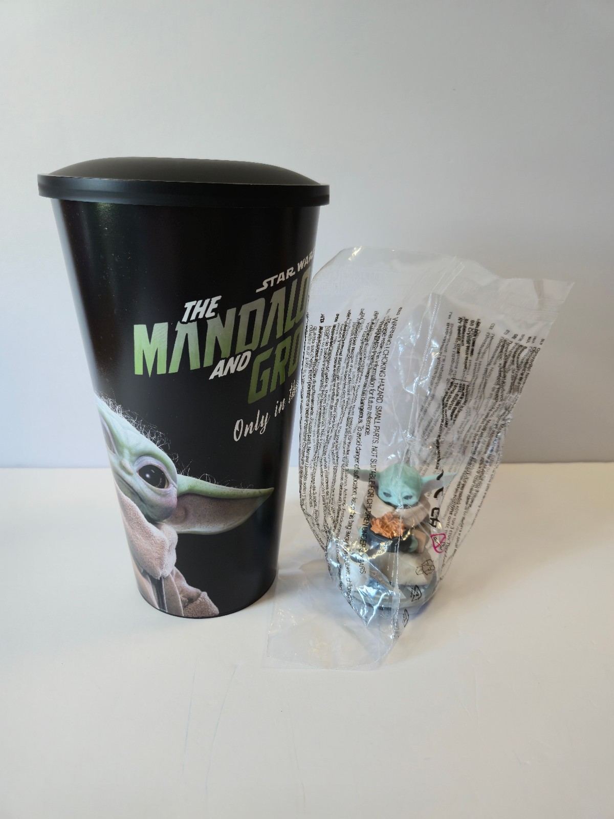 Star Wars Mandalorian And Grogu Cup with Topper, Grogu Snack NEW AMC Theatres