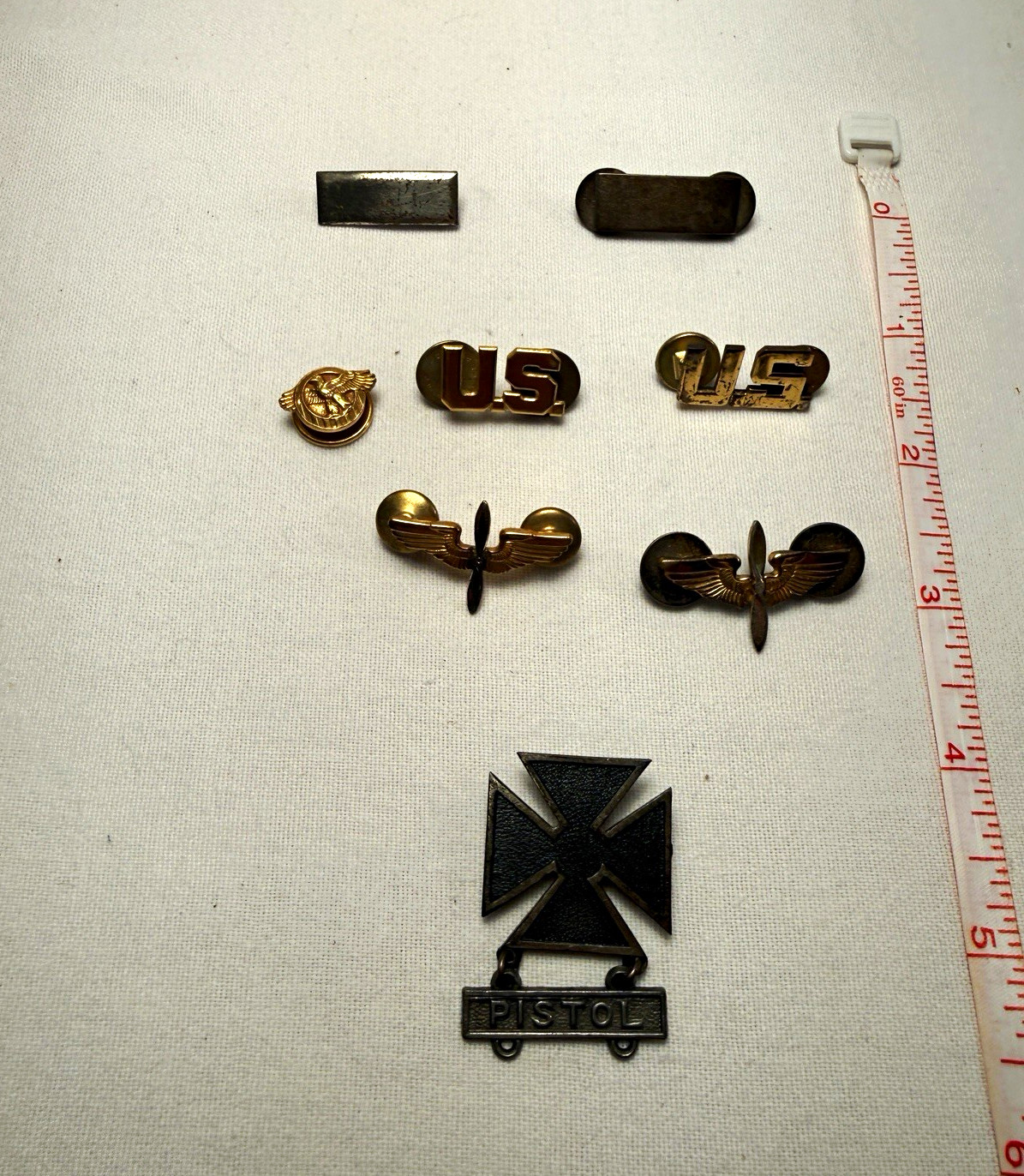 WWII US Military Insignia Pin Lot: Collar Discs, Pilot Wings & PISTOL Badge