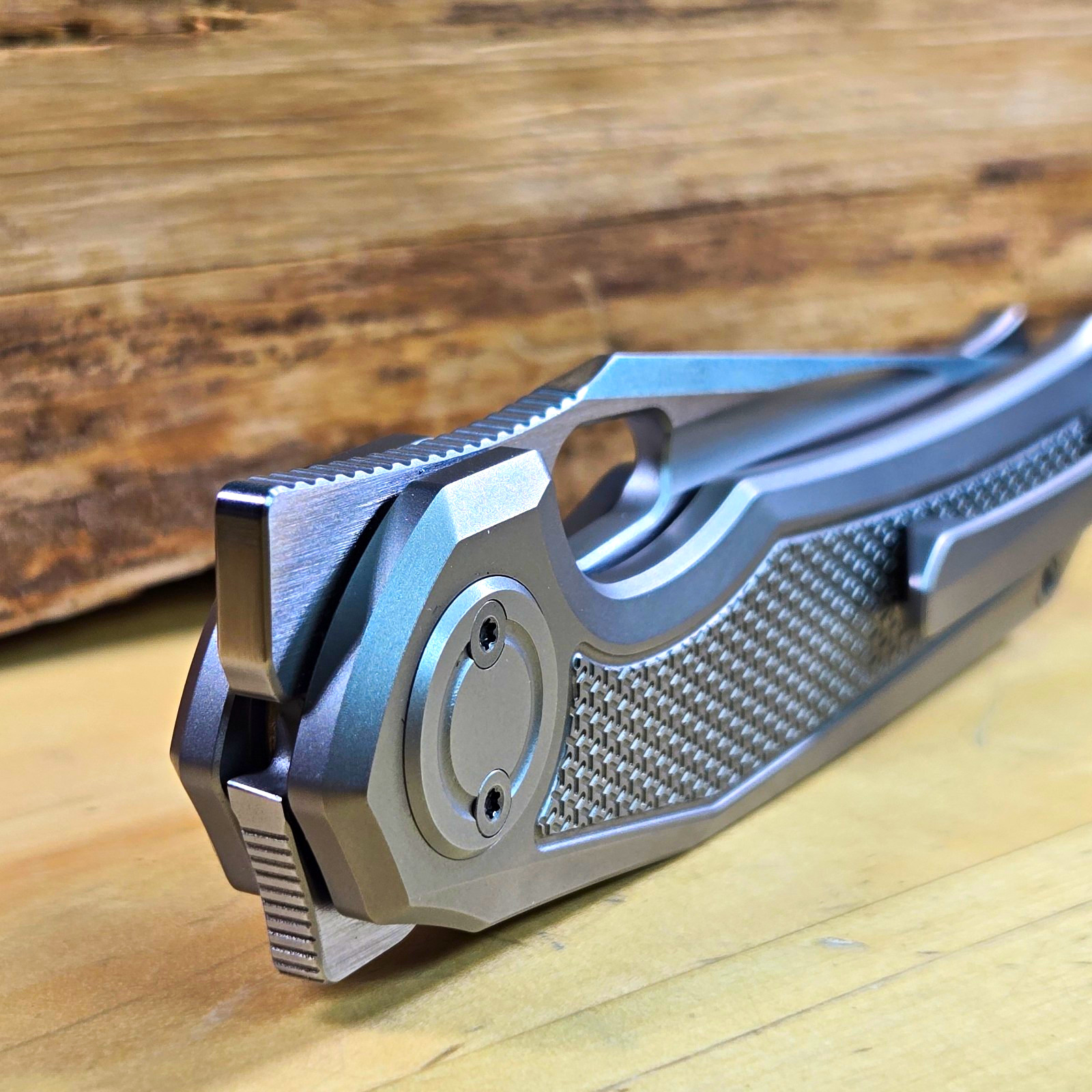 Vosteed Thunderbird V M390 Titanium Gray Vanchor Lock NEW 125 of 250 Signed