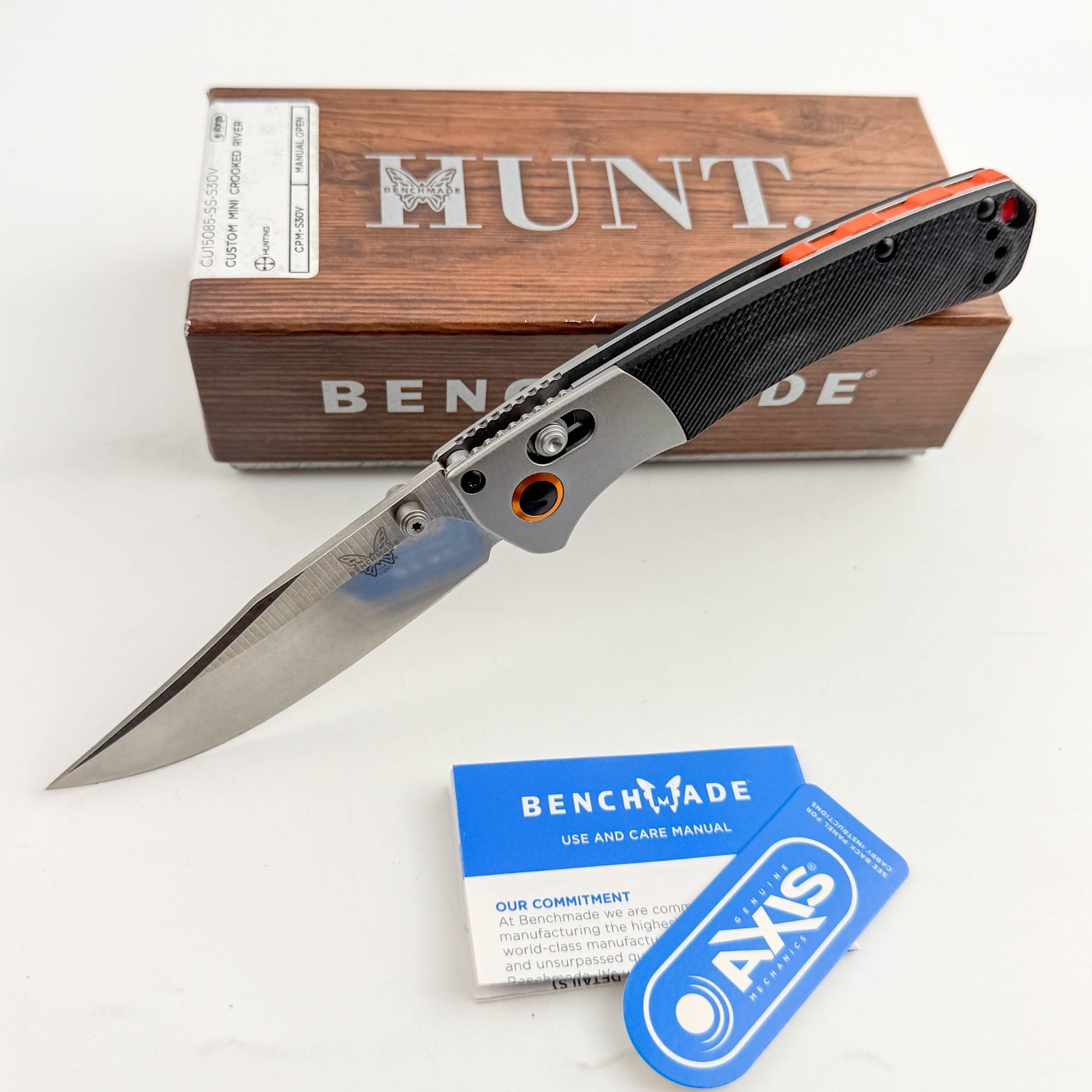 Benchmade Mini Crooked River 15085-S30V Silver Blade Black Handle Folding Knife