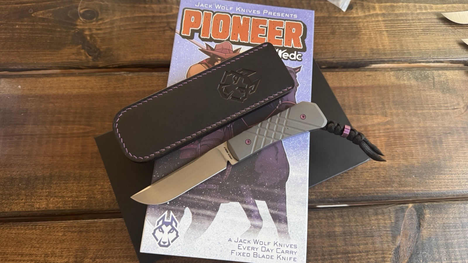 JACK WOLF PIONEER FIXEDC - TITANIUM CROSS HATCH 2 HAND SATIN