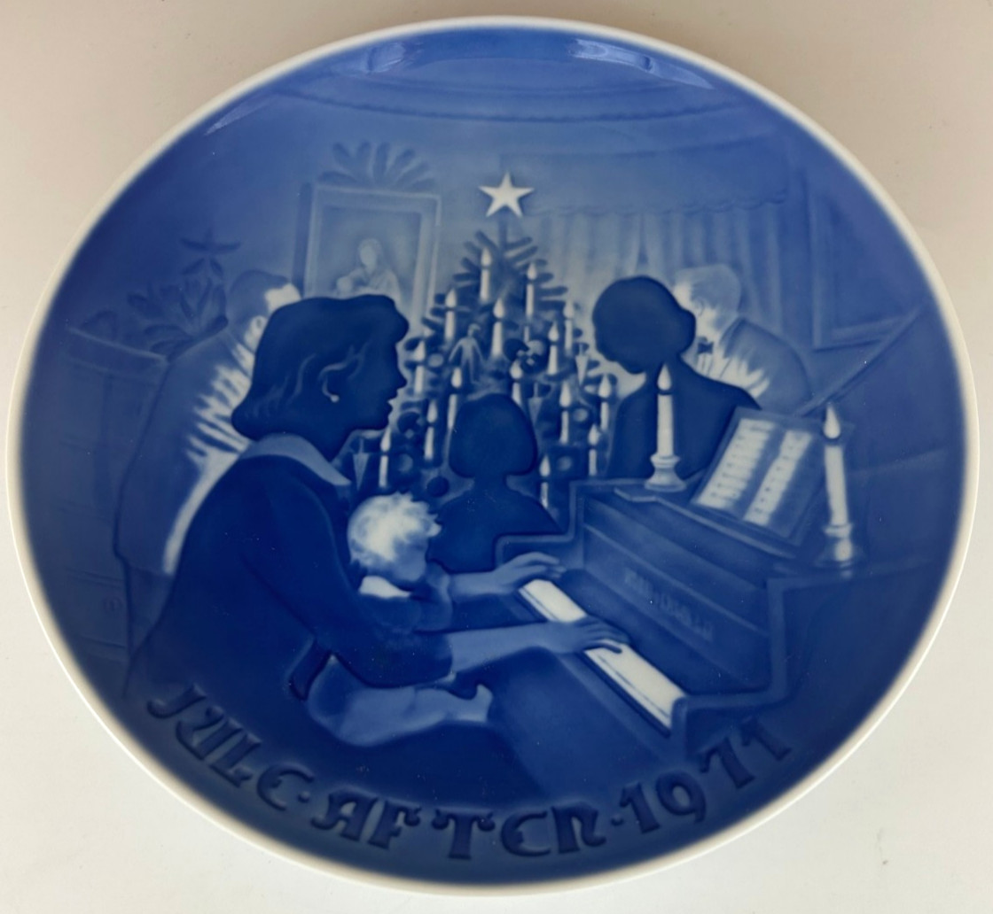 🔥🔥1971 BING&GRONDAHL DANISH BLUE & WHITE 