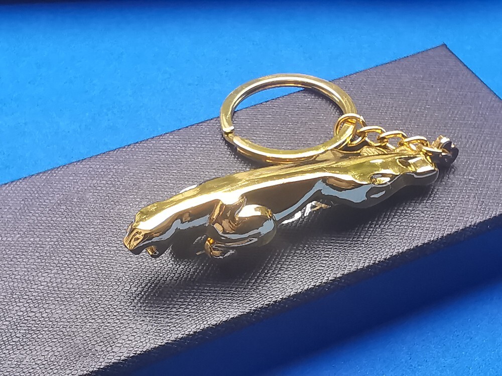 Jaguar  3D  Golden Car   Keychain Key Ring Key Chain NIB