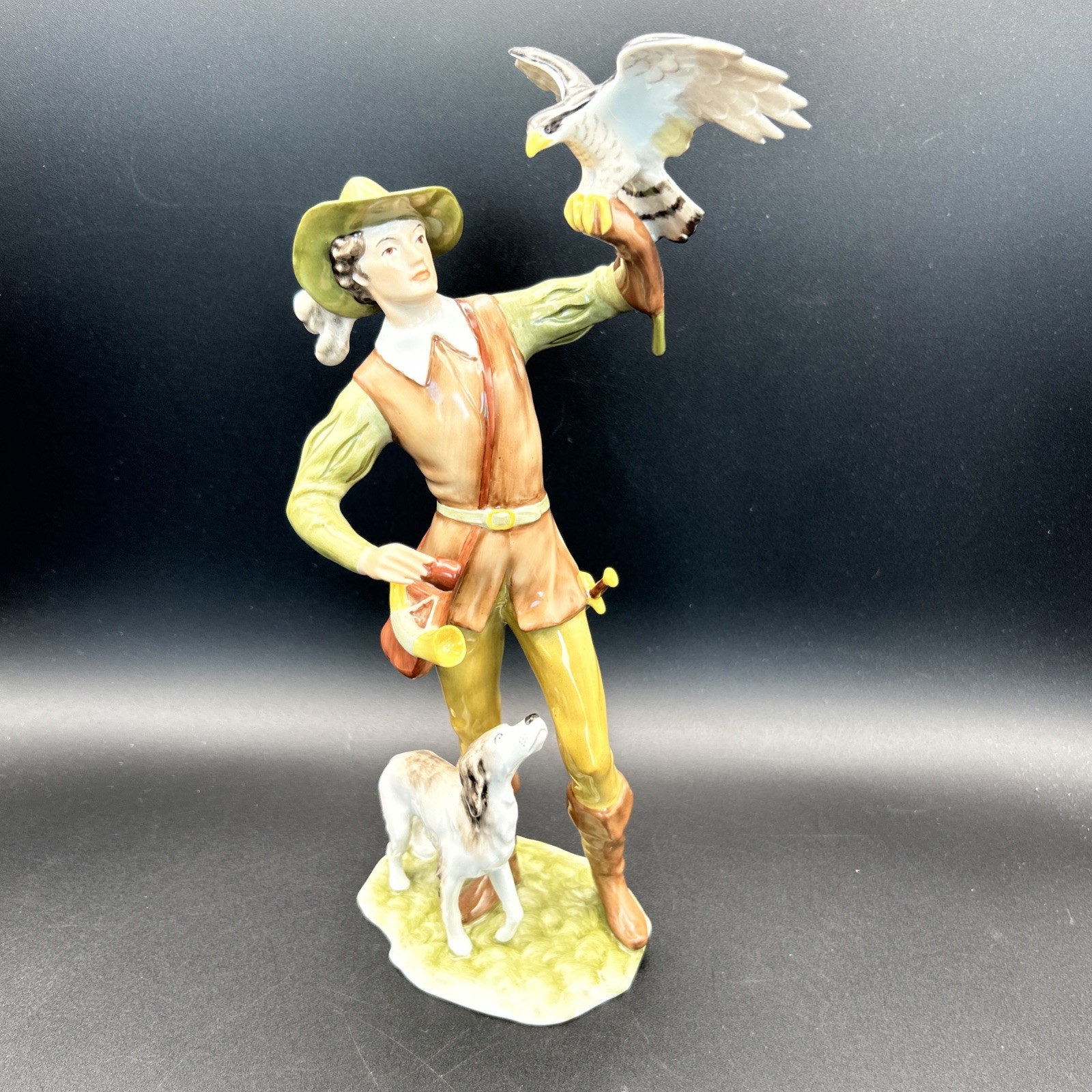 Vtg Kaiser Germany Falconer Figurine 421 Porcelain Hunter Dog Hand Painted 10”