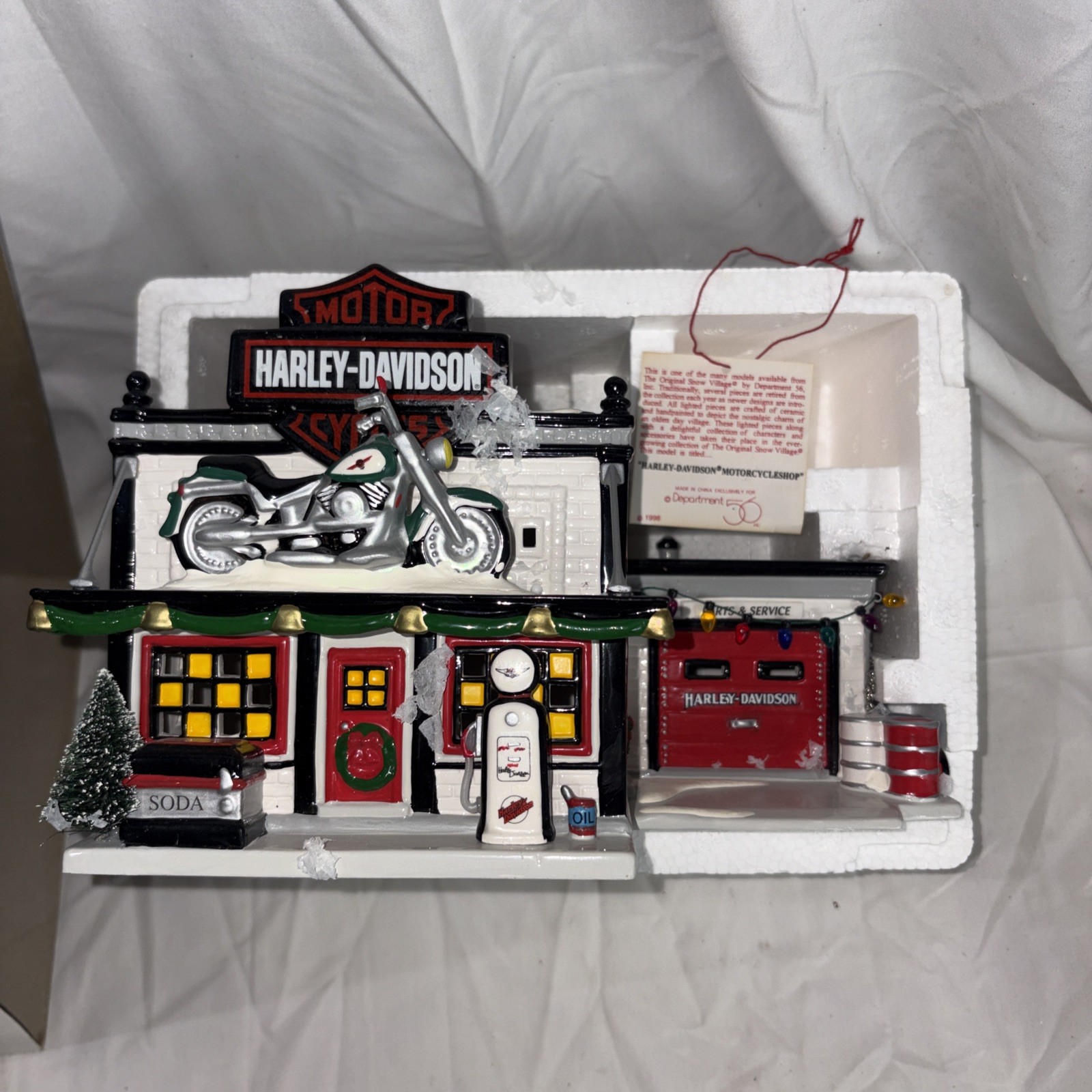 Retired Snow Village/Harley-Davidson Motorcycle Shop (Department 56 #54886)