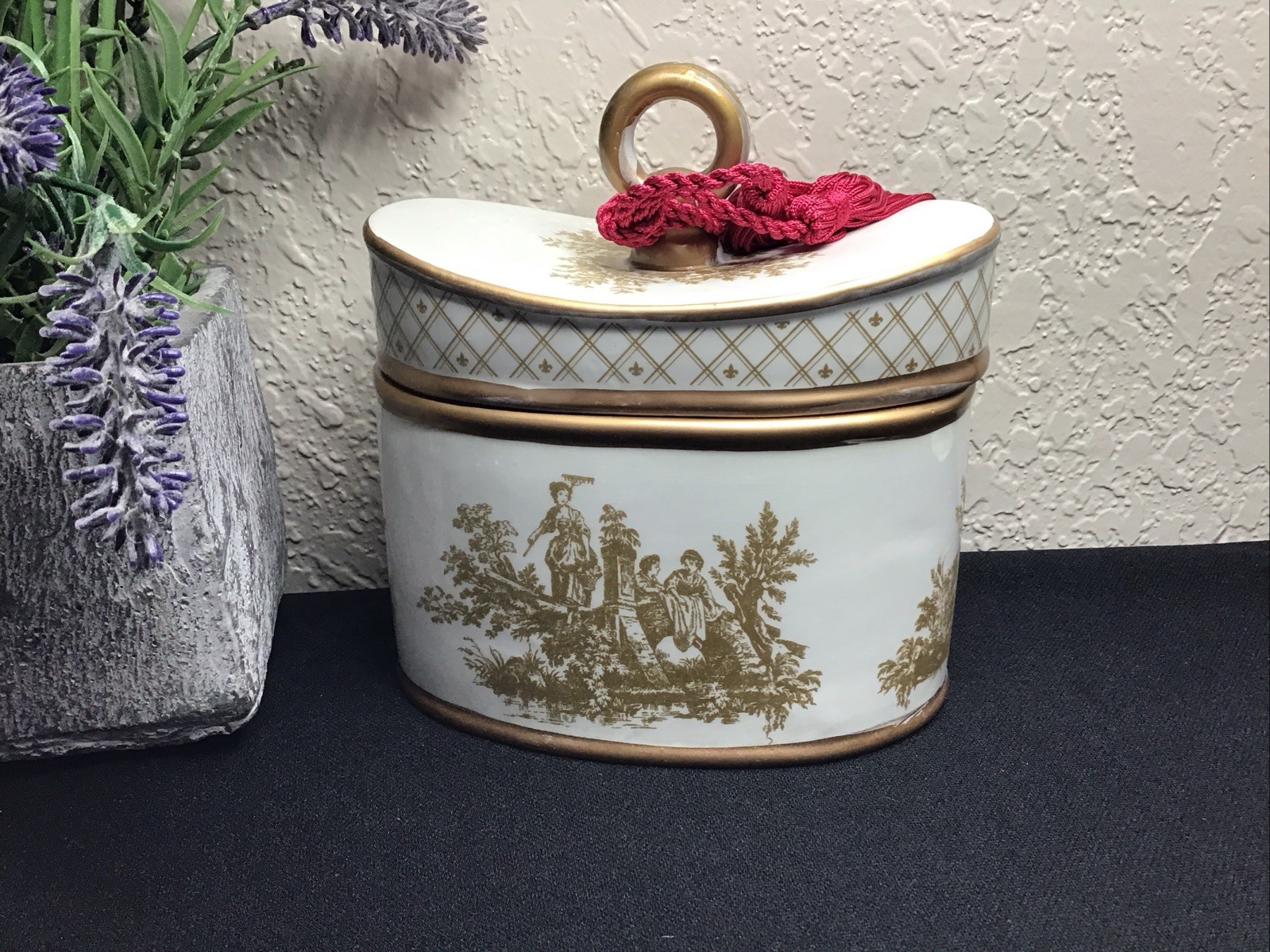 Unique Ceramic Candle Trinket. Seda France. Selling My Store Inventory