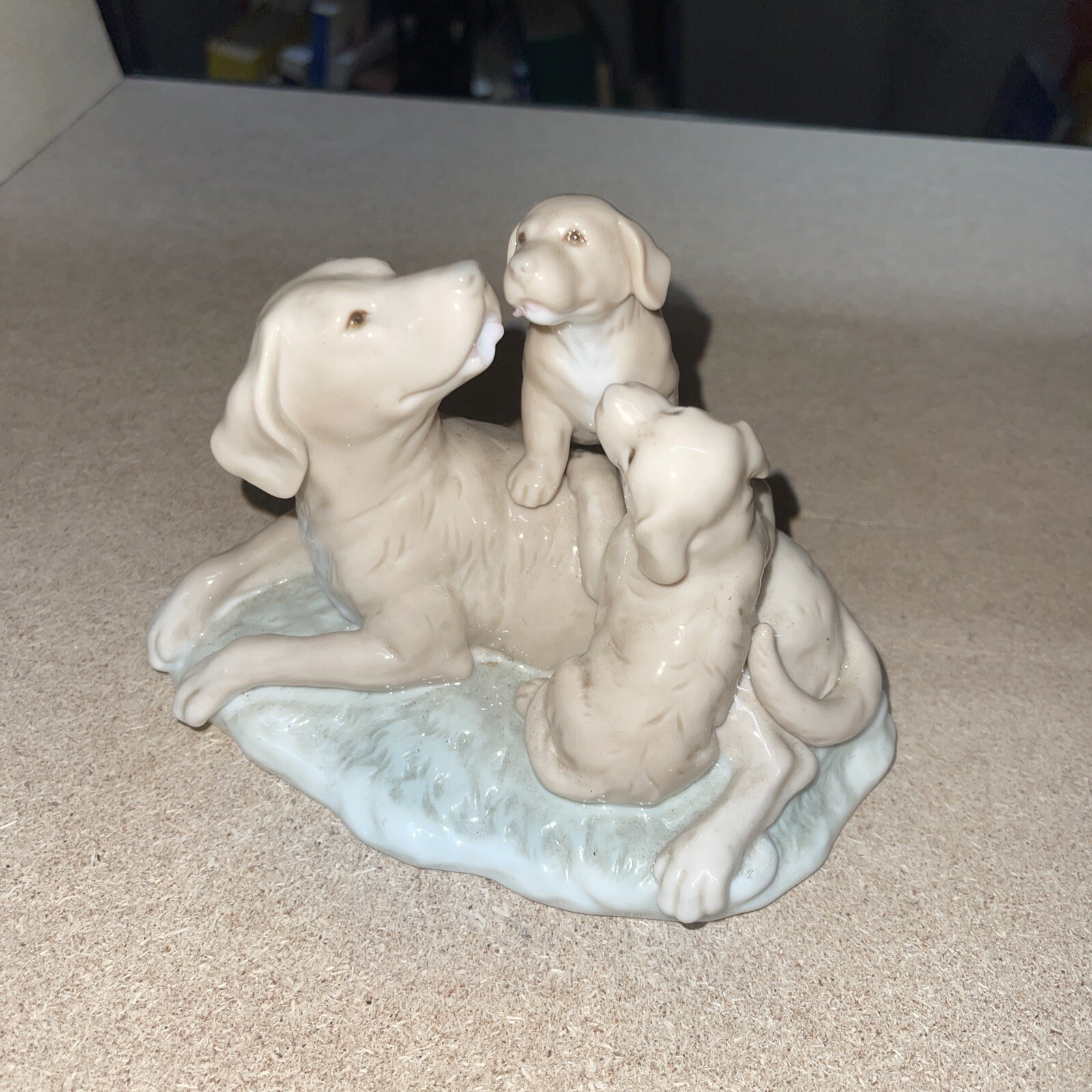 Valencia Figurine 2004 Two Puppies Playing With Their Mom Roman INC.
