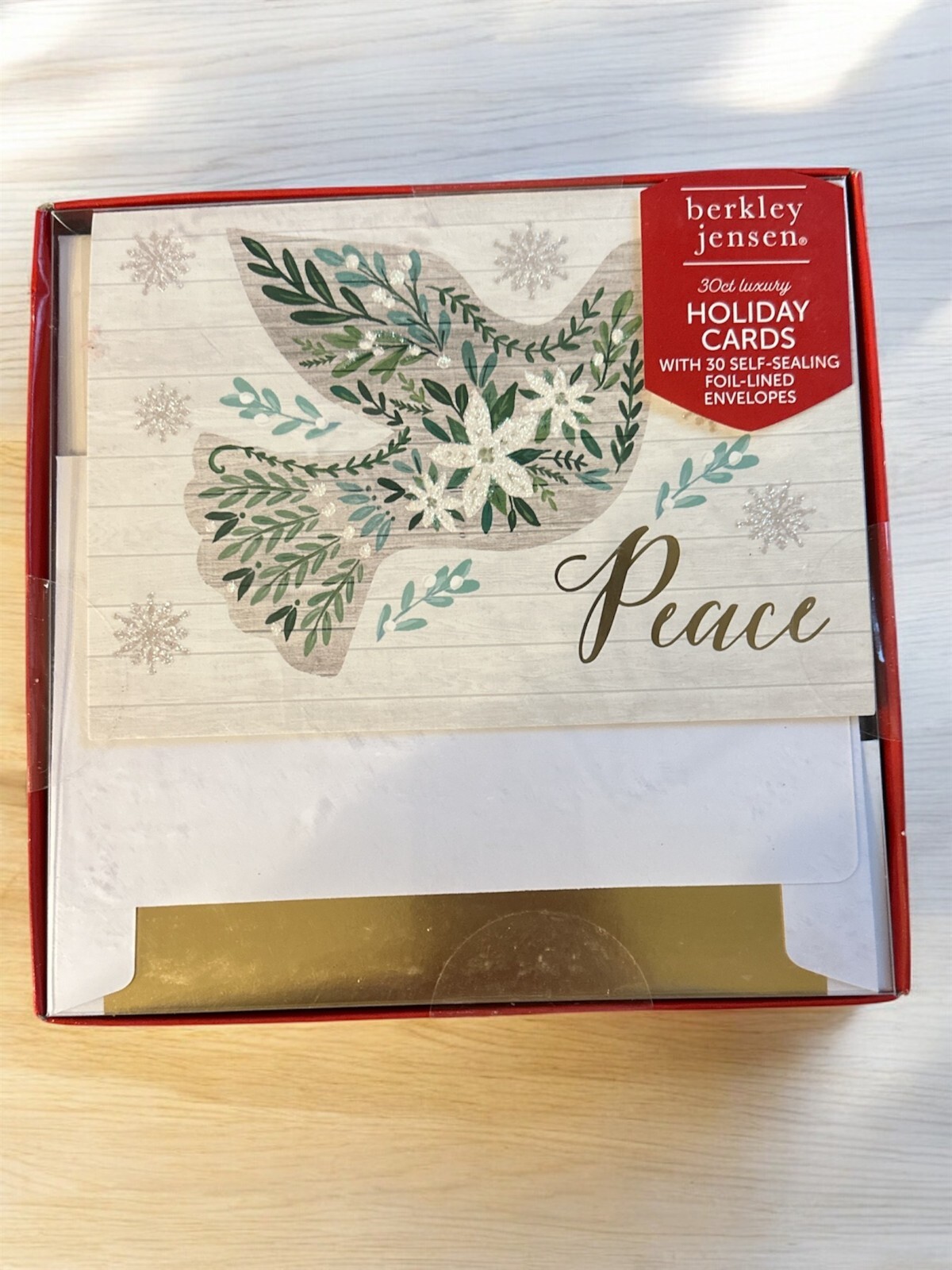 Berkley Jensen Luxury Holiday Christmas Cards 30 count w/Self Sealing Envelopes