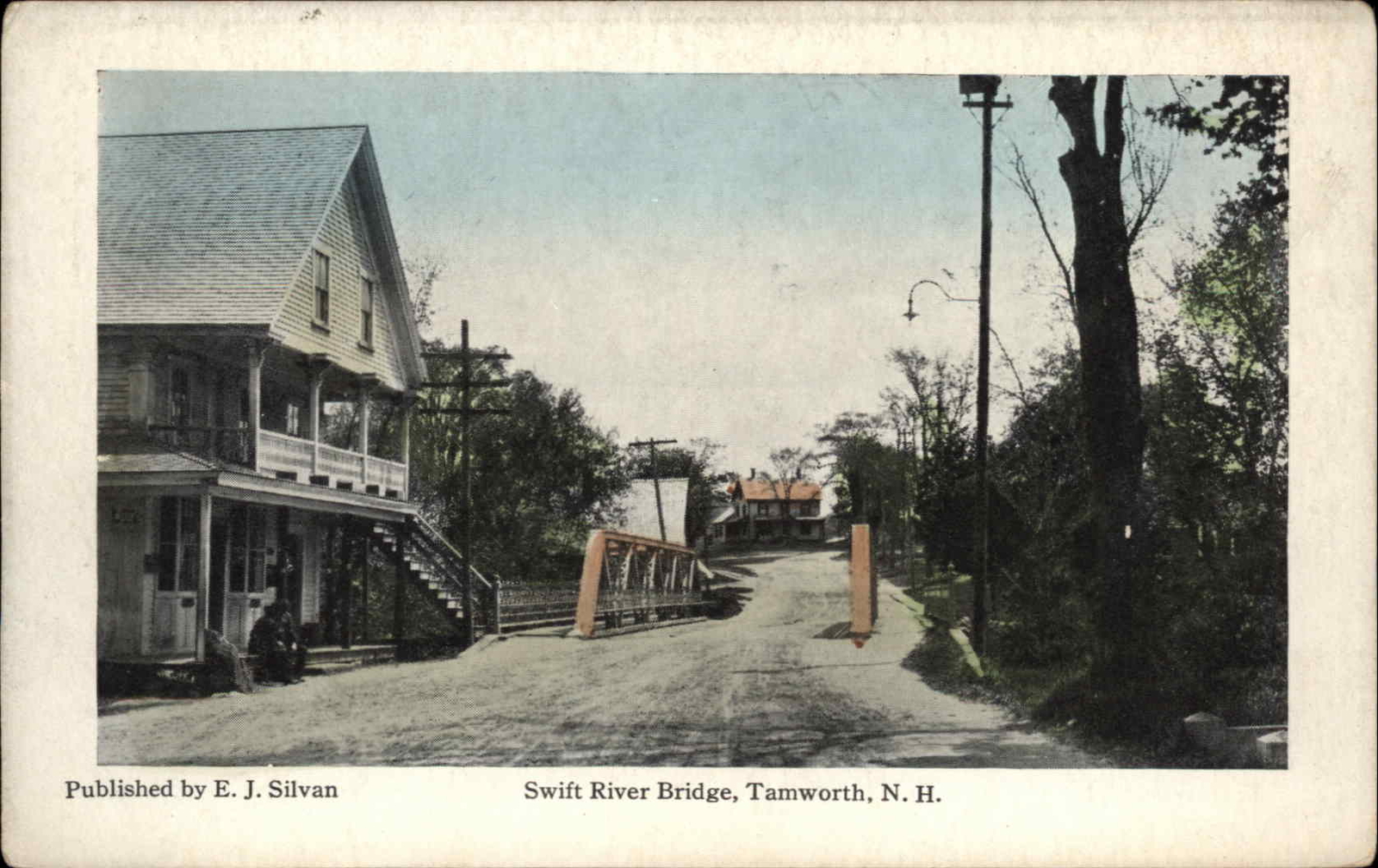 Tamworth NH Swift River Bridge Building (STORE?) at Left c1910 Postcard