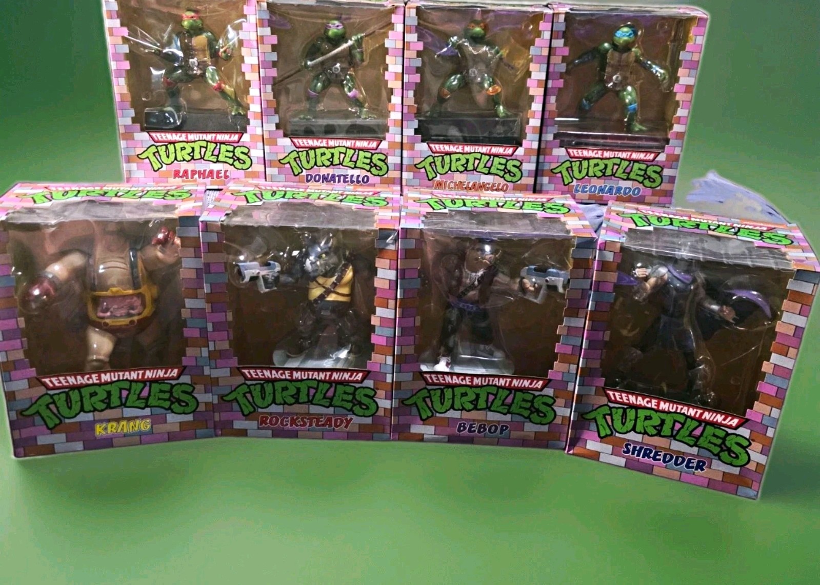 PCS TMNT 1:8 Scale Statue Complete Set of 8 - 4 Turtles & 4 Villains Sealed New
