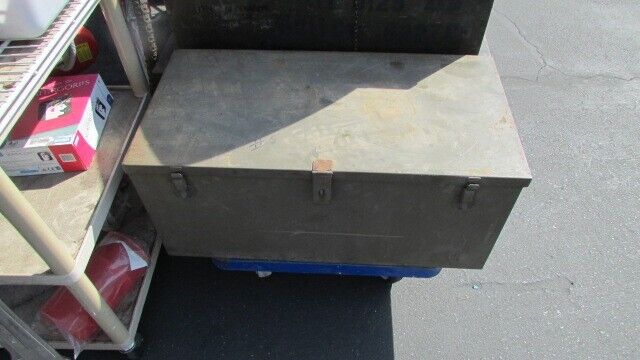 Vintage Military Foot Locker Flat Top Metal Storage Box