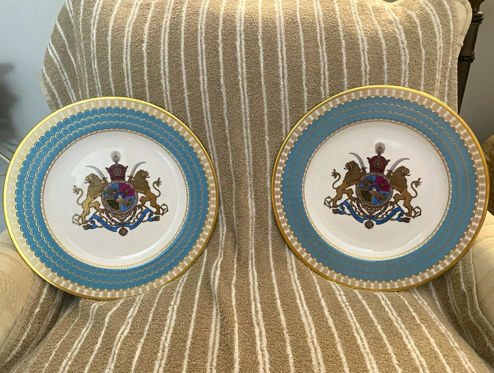 Spode England 1971 Limited Edition Bone China Persian Collector Plates Set of 2