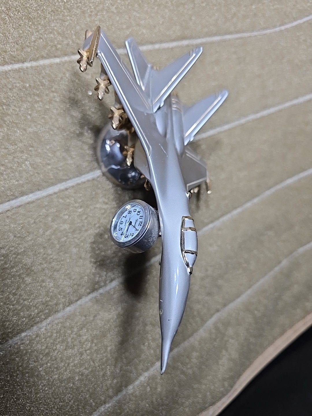 Vintage MIG-29 Fighter Jet Clock on Half Globe Chrome Rare 7.25” Long, 1.25 Lbs.