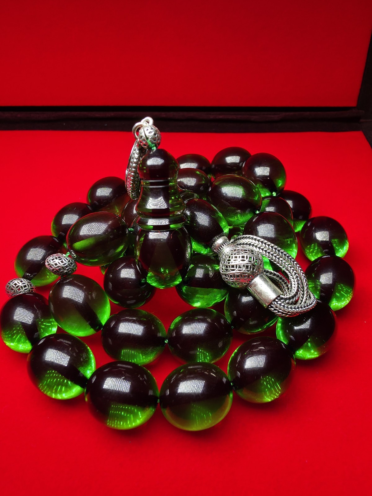 Vintage Green Musky 7UP Misbaha 33 Beads 13x16mm Silver Tassel Prayer Beads.