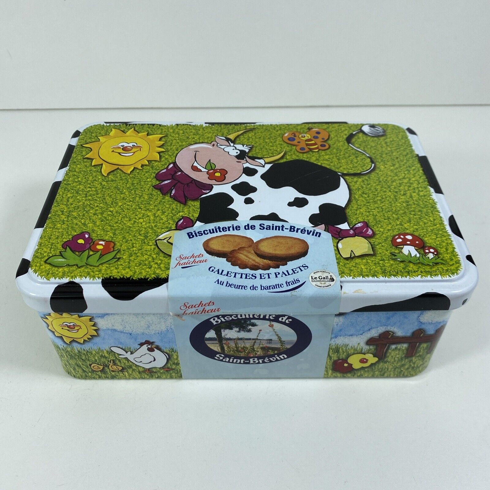 Saint-Brévin Cow, Butterfly, Nature Cookie Box - Massilly Brand