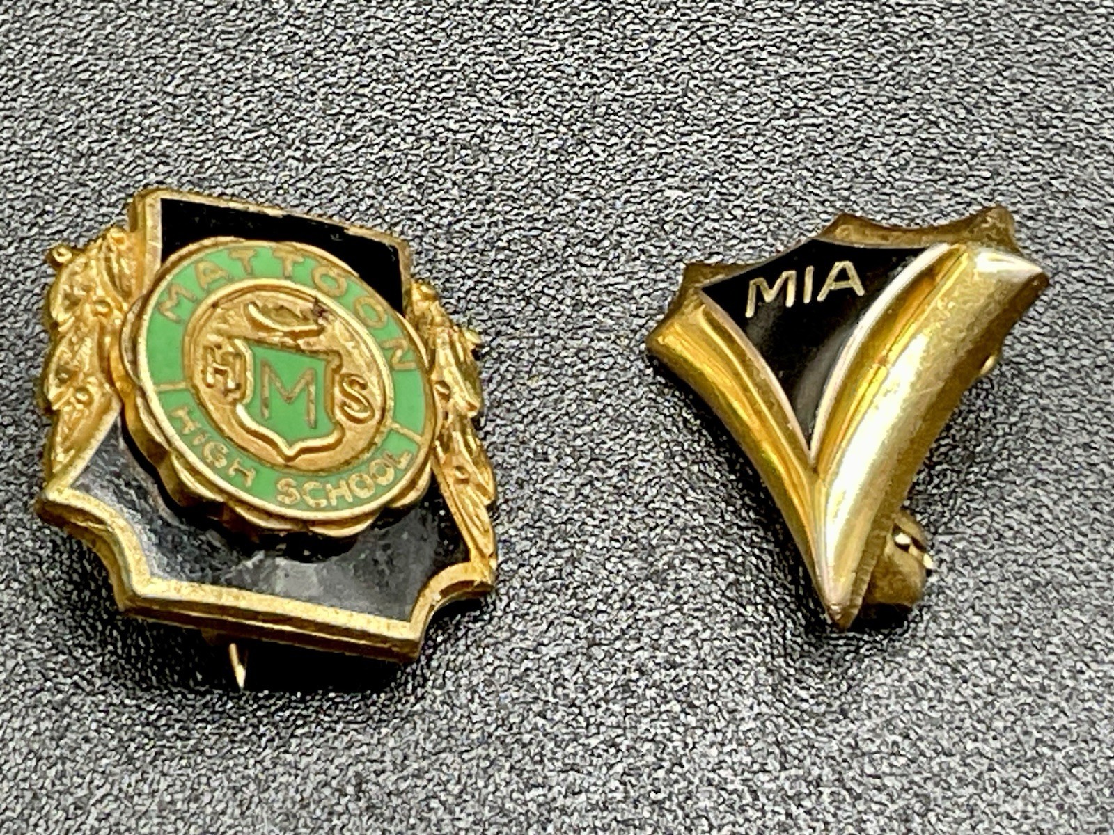 Vtg 1953 Matton Illinois High School MHS & MIA Enamel Pin Set L.G. Balfour LGB
