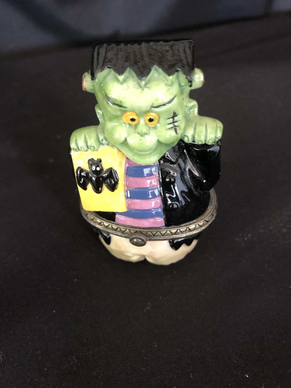 HALLOWEEN Frankenstein Ceramic Trinket Box Pill Box Detailed CUTE MINT CONDITION