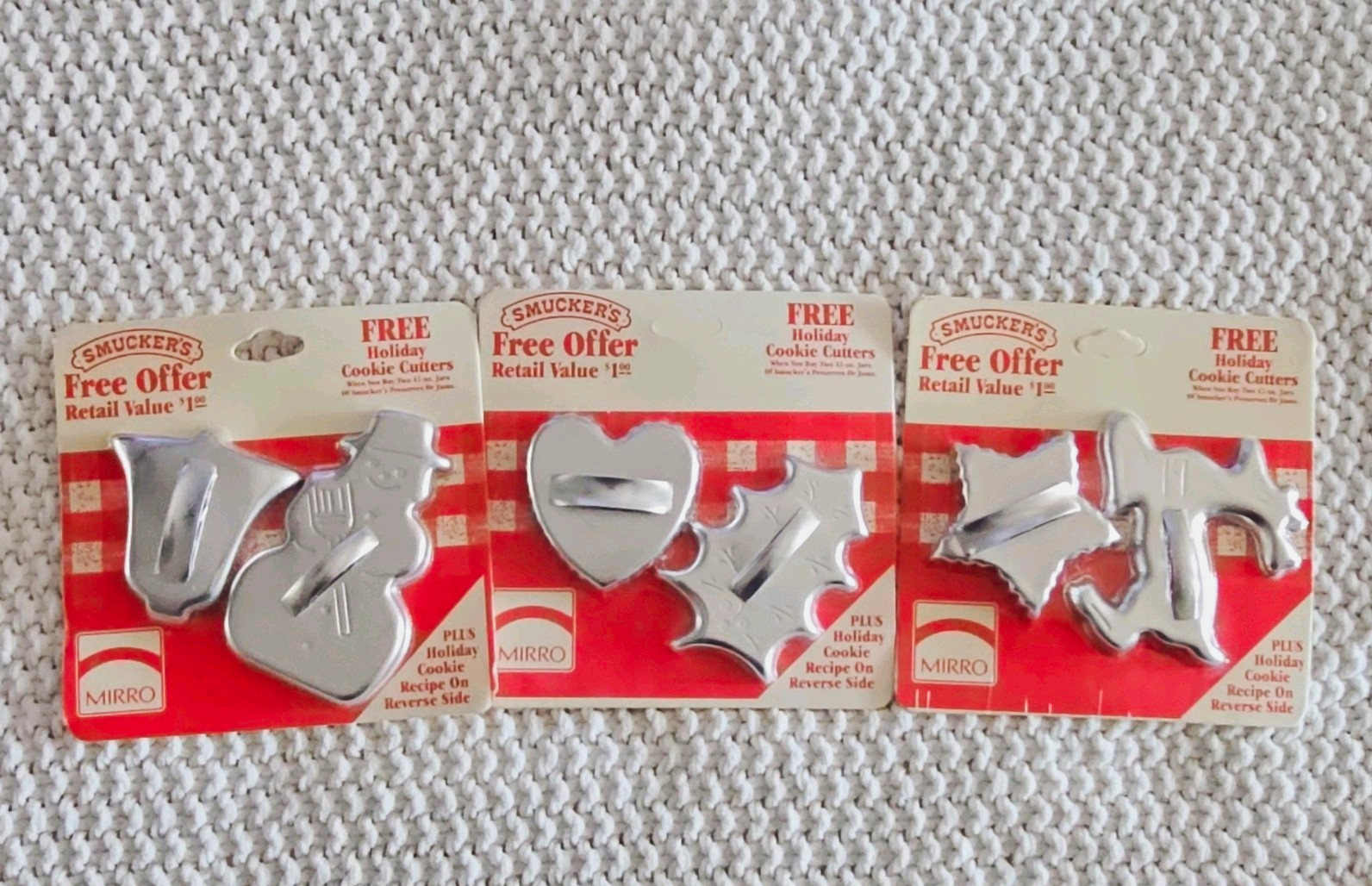 Vintage Vintage Smucker\'s Mirro Aluminum Holiday Cookie Cutters Set of 6 - NOS