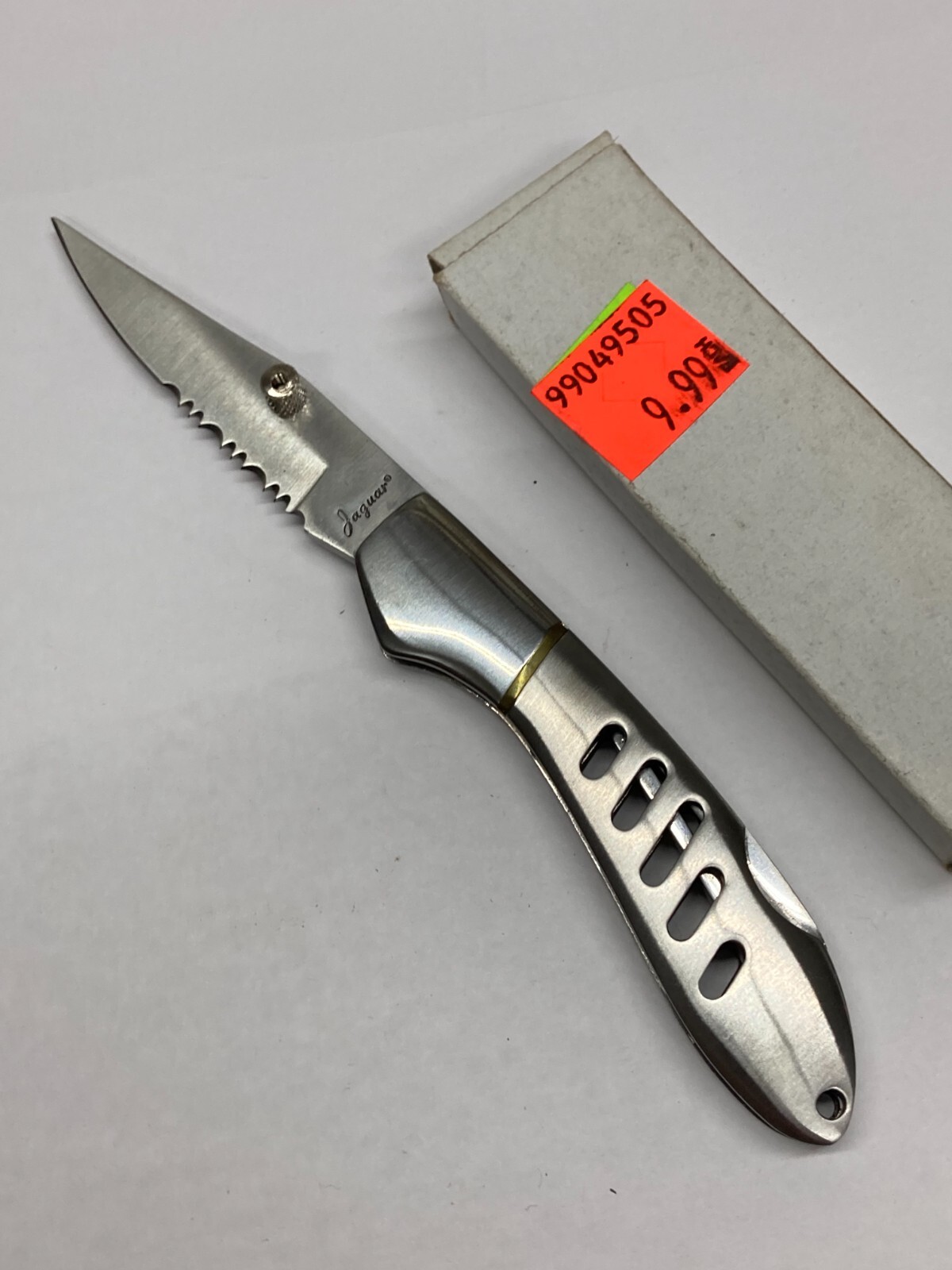 Jaquar Silver Folding Knife w/Combo Blade Lockback YK-900S