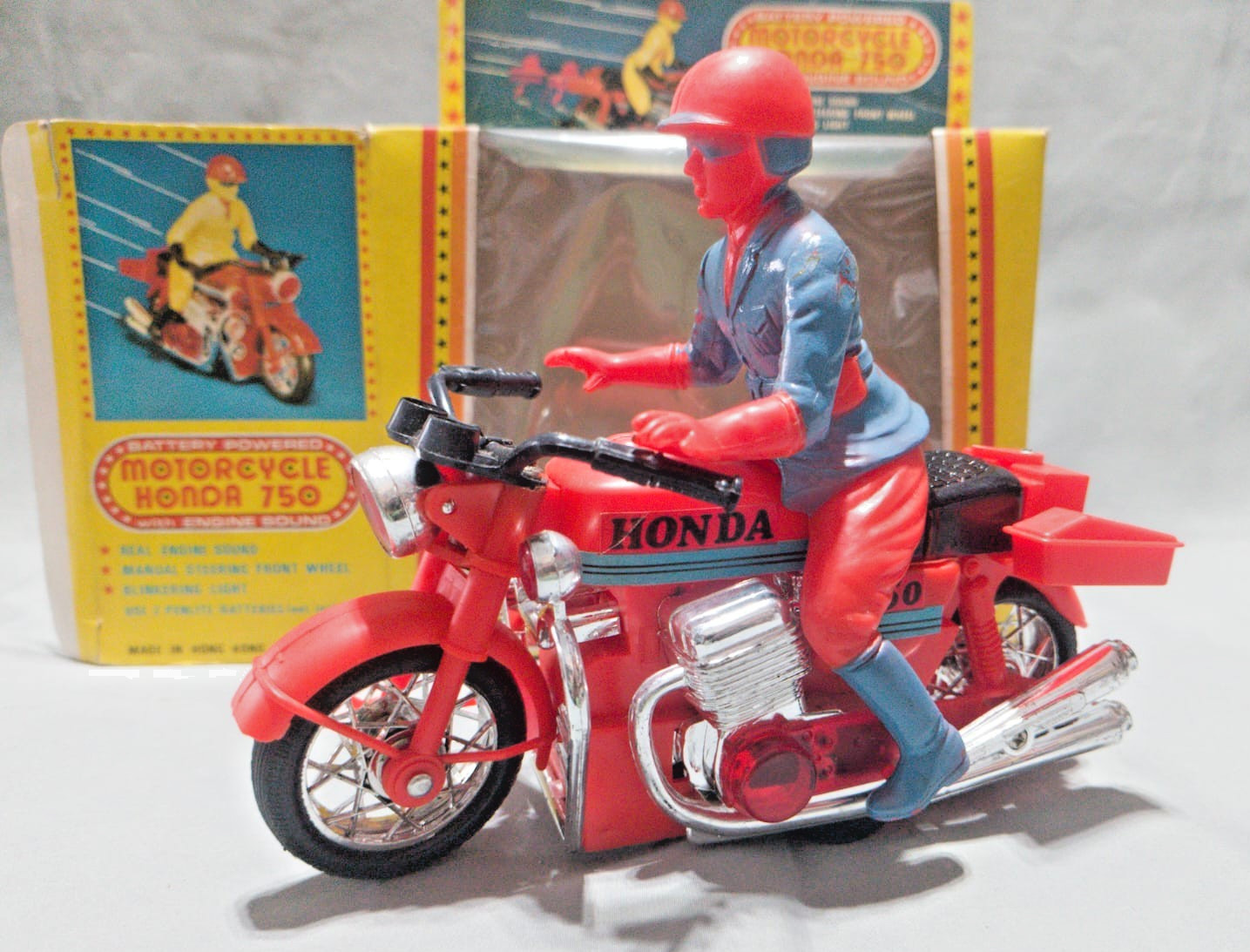 RARE 70´s HONDA CB 750 VINTAGE MOTORCYCLE BATTERY OPERATED - HONG KONG - NOS