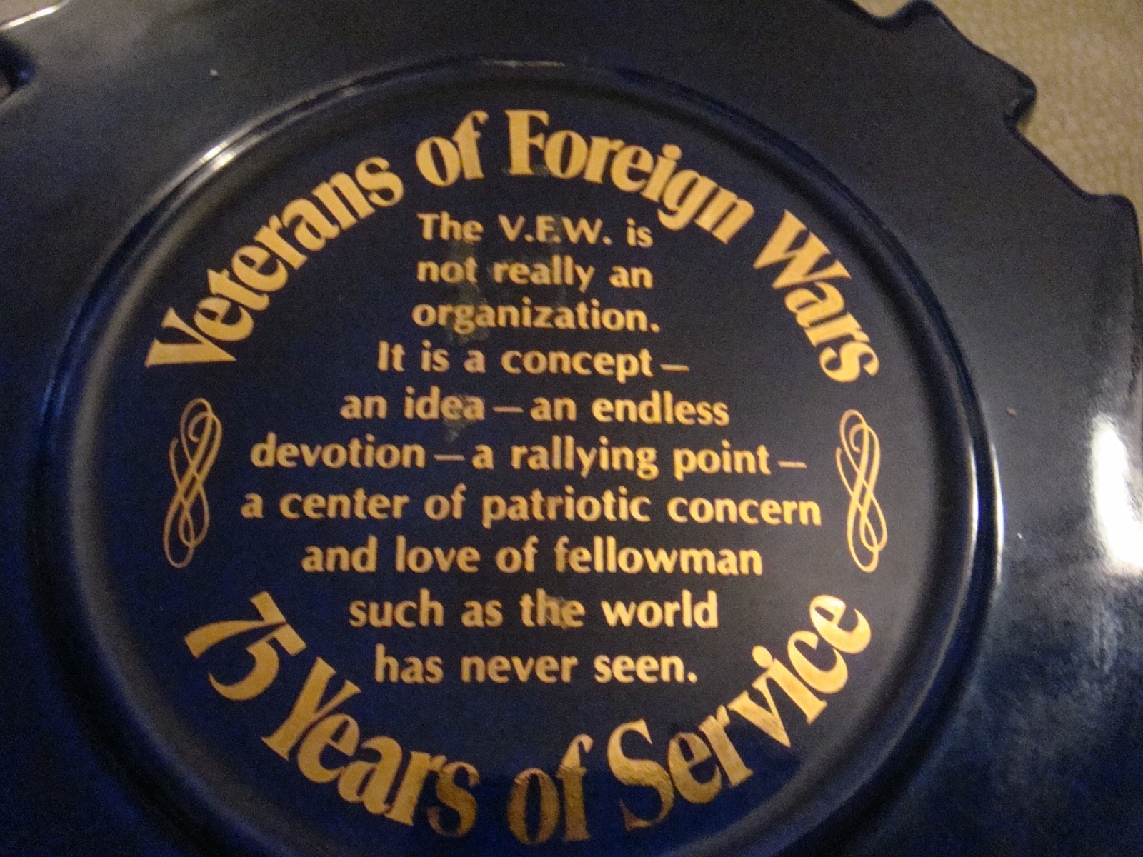 VETERANS of FOREIGN WARS EZRA BROOKS Liquor Bottle 1973 Collectible Vintage