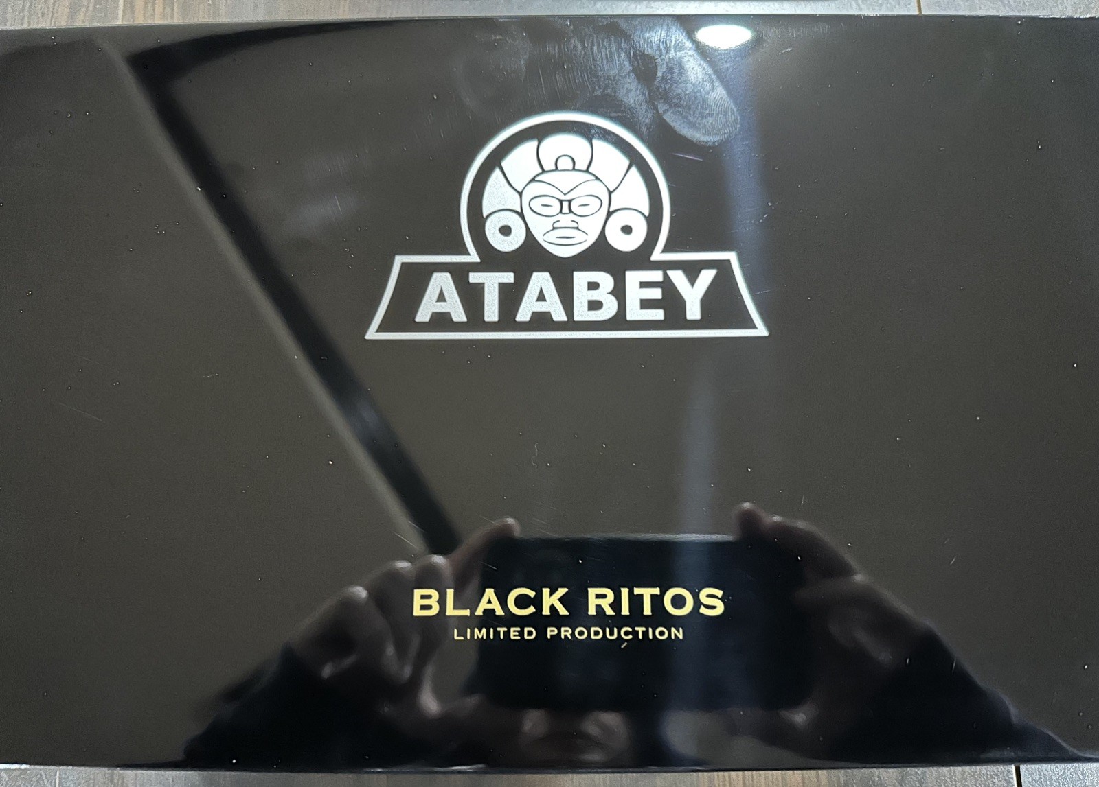 Atabey Black Ritos Humidor Limited Edition Luxury Cigar humidor  