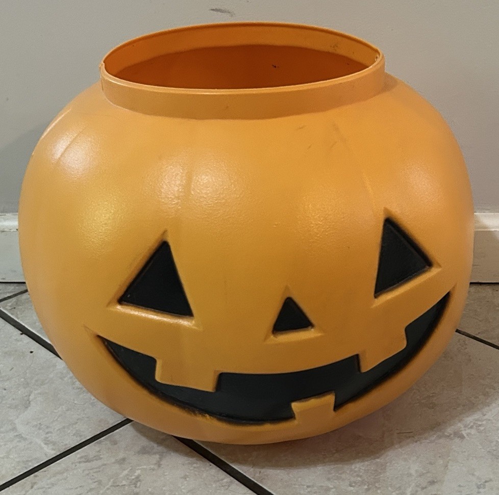HUGE XL General Foam Plastics Blow Mold Halloween Pumpkin Pail Bucket 12”x16”