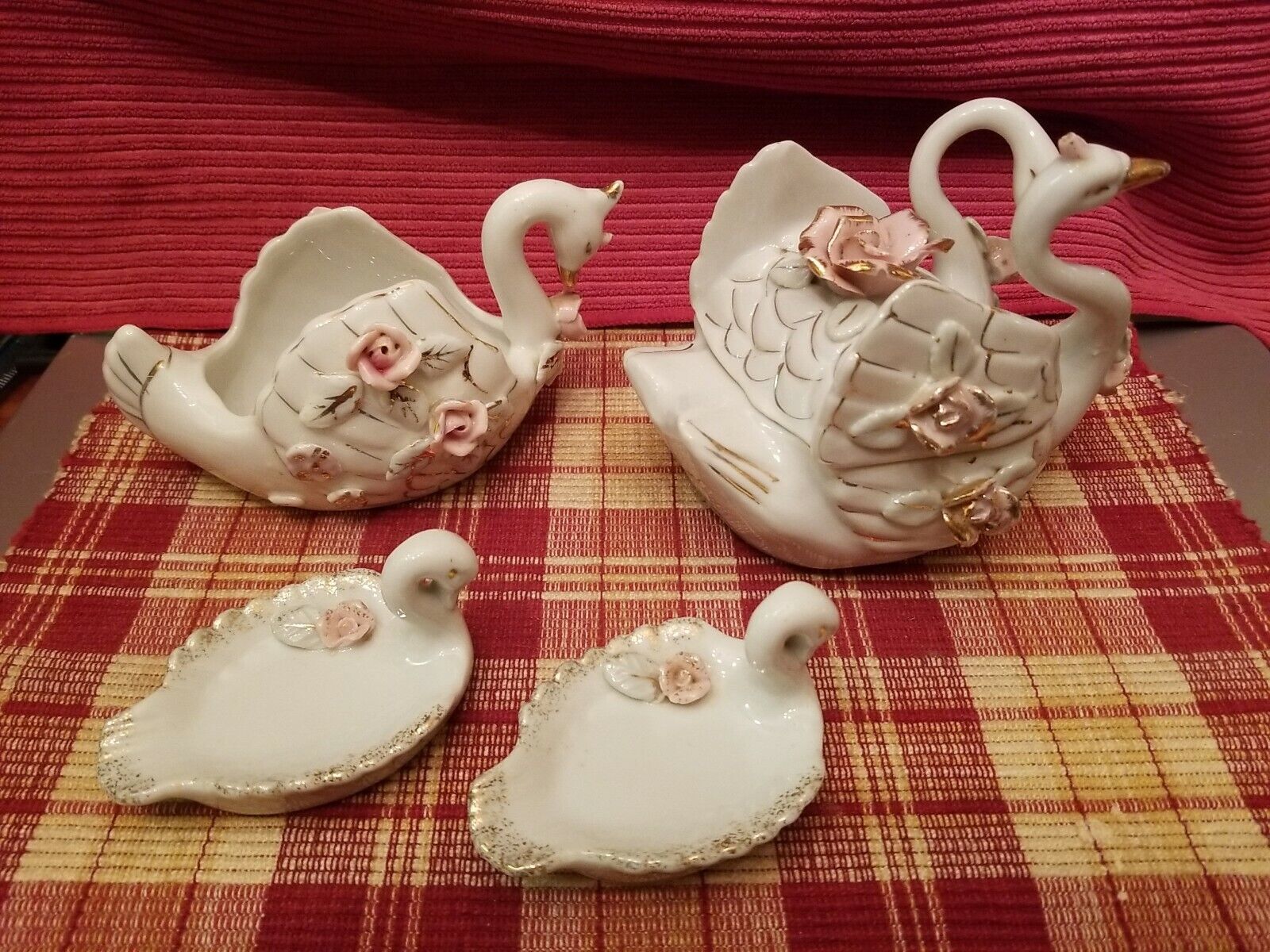 WALES Porcelain Swan Ashtrays Ring & Trinket Dish w/Lid 4pc Pink Roses Gold Trim