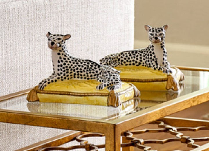 Gorgeous Pair Of Italian Porcelain Leopards Figurines 