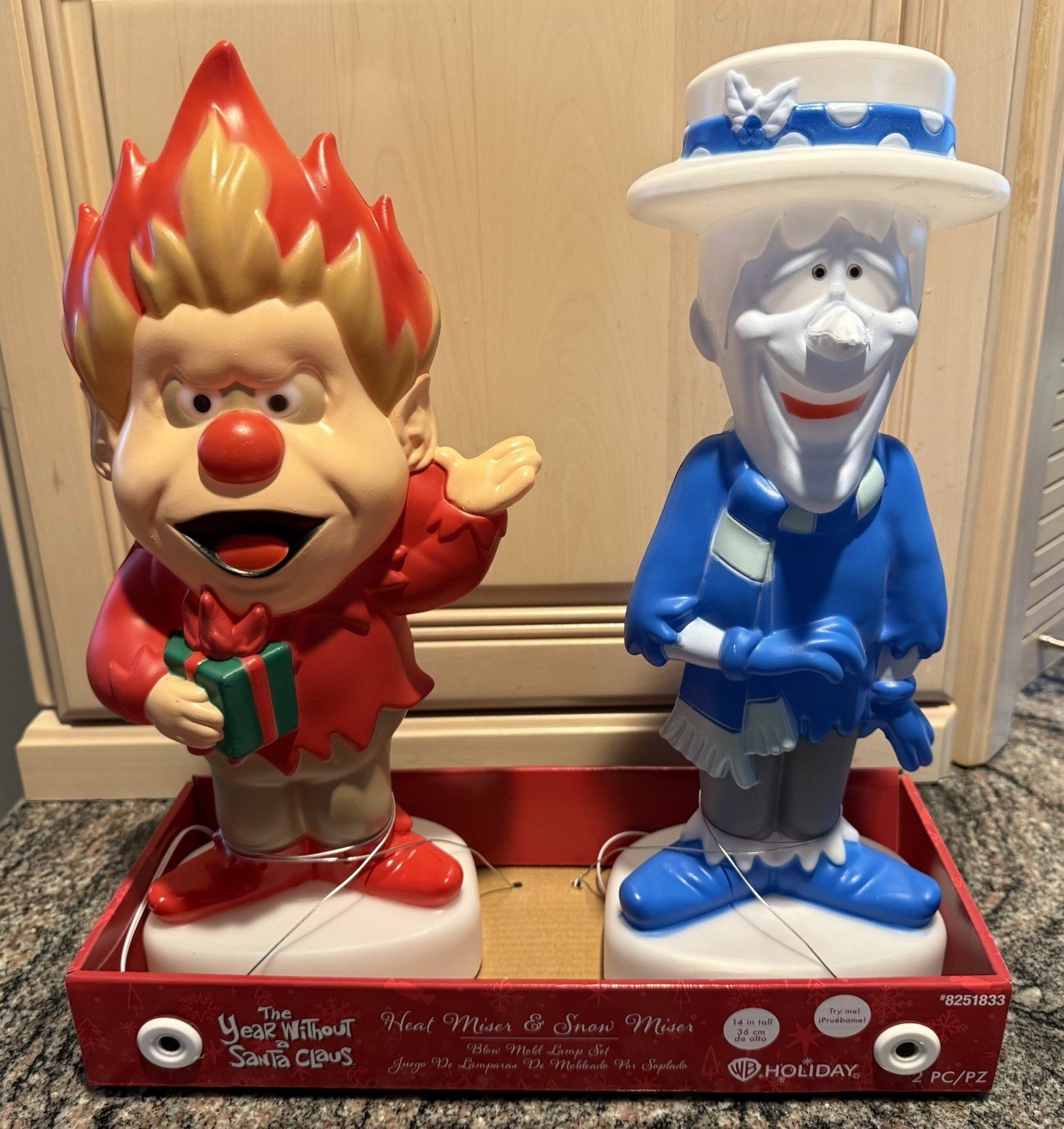 Warner Brothers Light Up Gemmy Heat Miser & Snow Miser 14” Blow Mold Set 2026